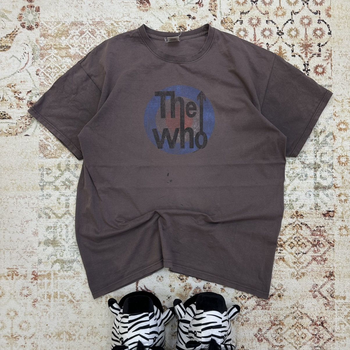 Band Tees × Vintage Vintage The Who T-shirts 2003 Band Rock Big Logo Fit Size US XL / EU 56 / 4 - 1 Thumbnail