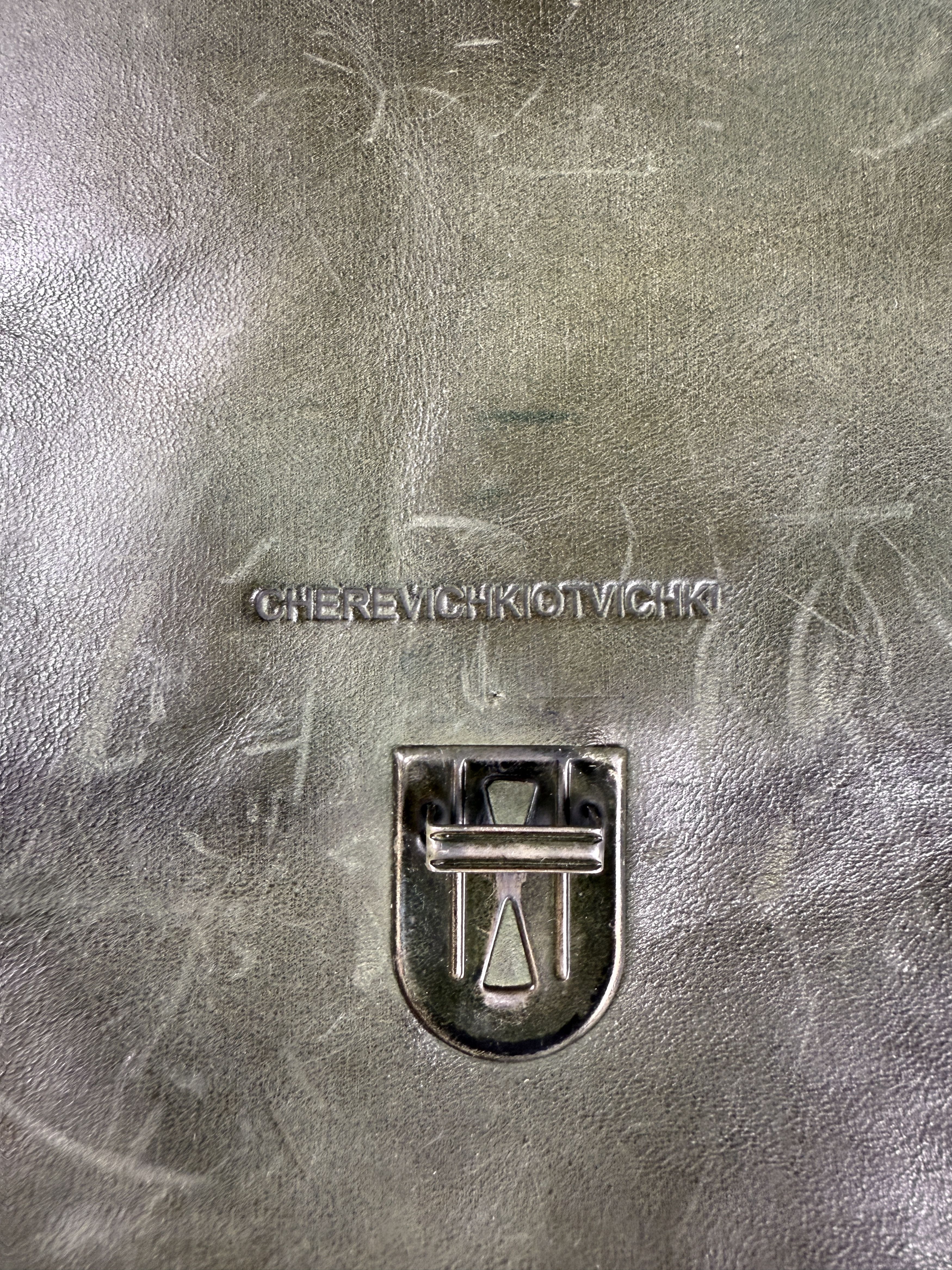 Cherevichkiotvichki Cherevichkiotvichki Nubuck Horsehide Small Lock Bag Size ONE SIZE - 8 Thumbnail