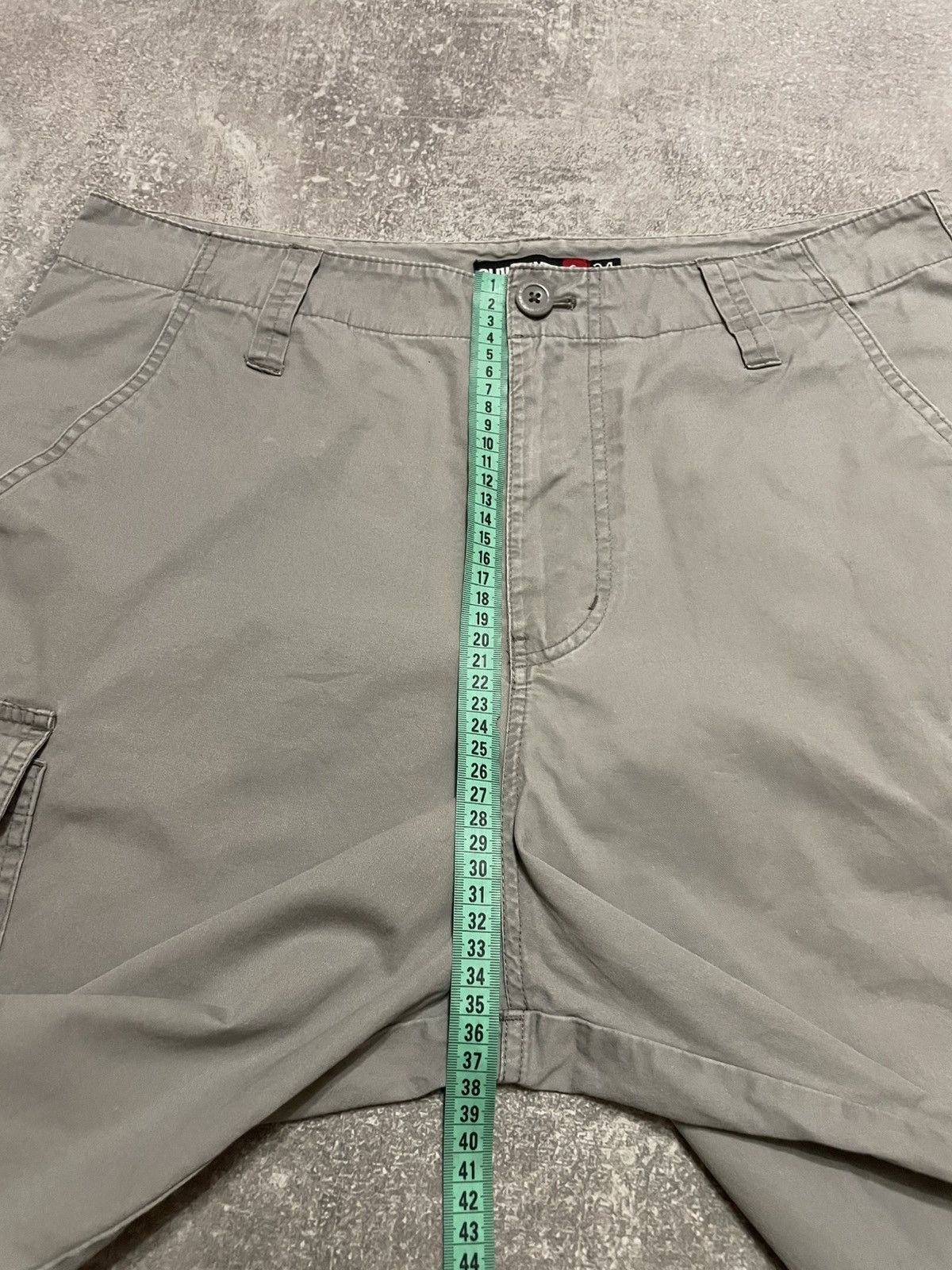 Quiksilver × Vintage Vintage Quicksilver Surf Style Cargo Shorts Size 34 Size US 34 / EU 50 - 20 Thumbnail
