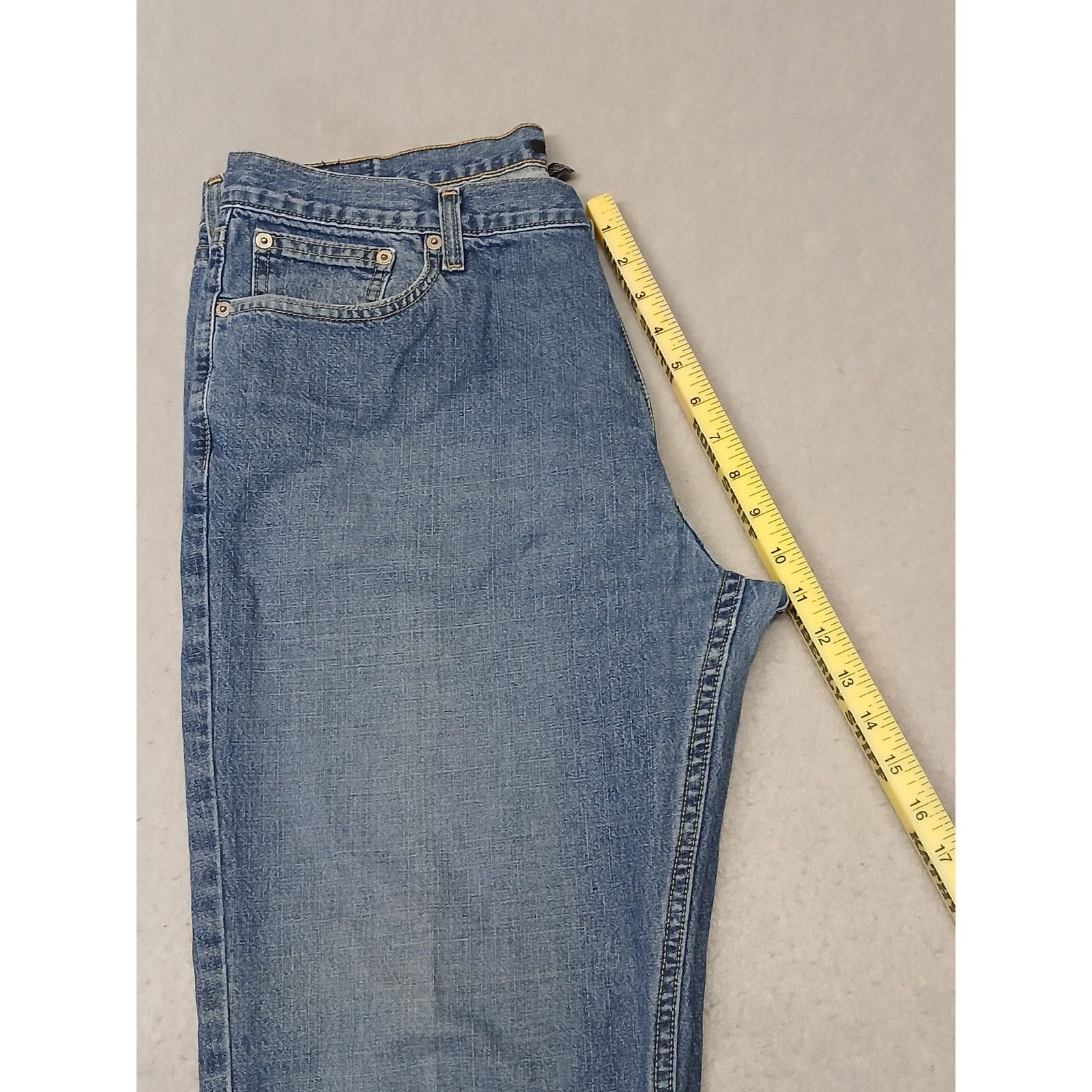 Alfani Alfani (34x30) Men's Straight Leg Blue Denim Jeans Size US 34 / EU 50 - 6 Thumbnail