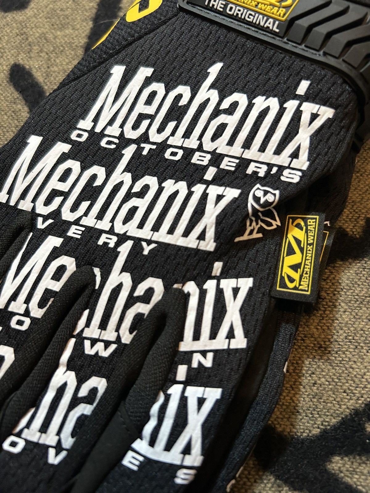 October's Very Own OVO x Mechanix Glove 1st OG Size ONE SIZE - 7 Thumbnail