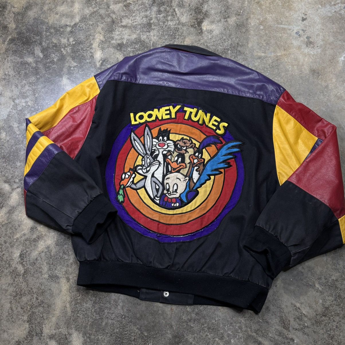 Vintage vintage looney tunes thats all leather jh design jacket Size US XL / EU 56 / 4 - 1 Thumbnail