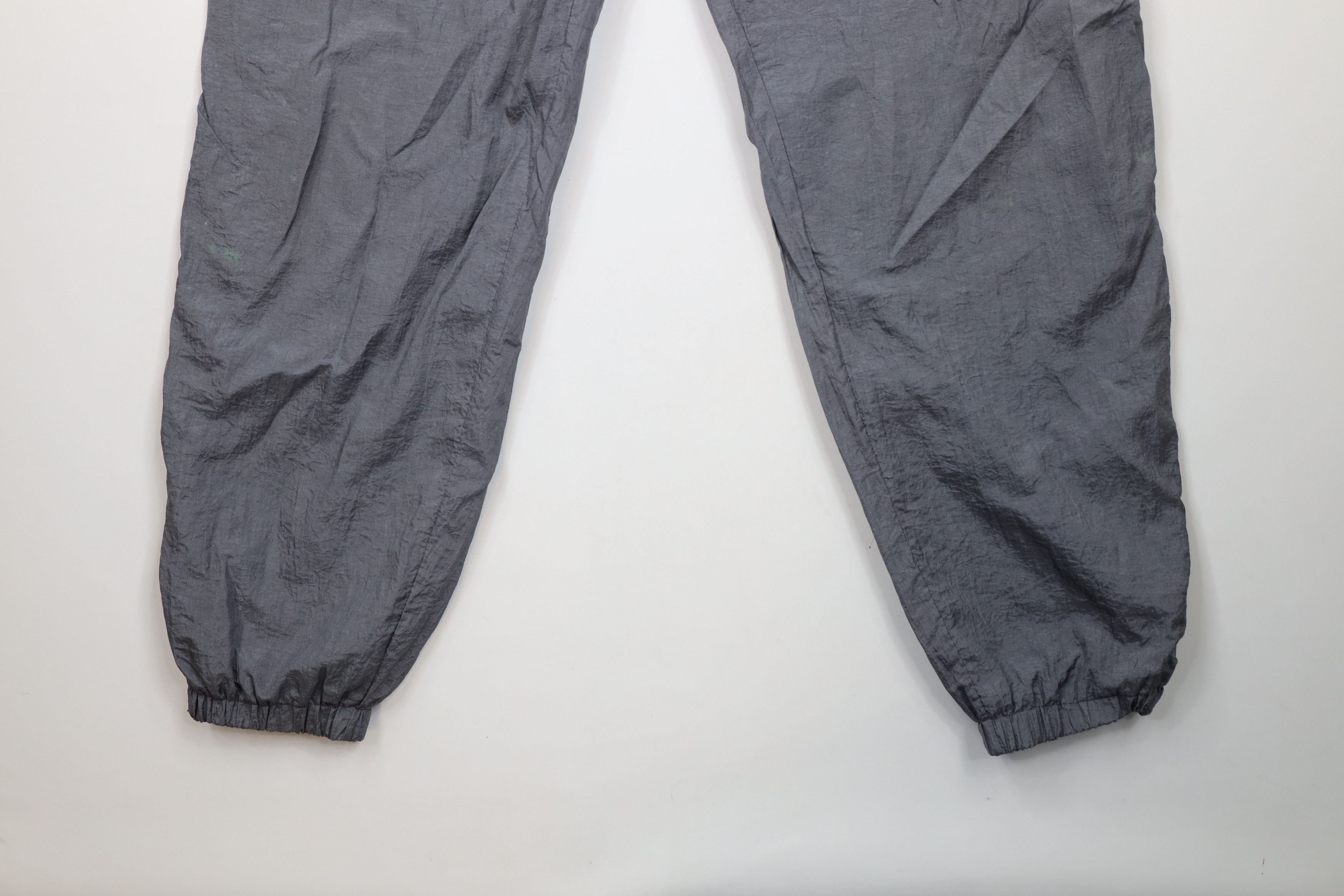 Vintage Vintage 90s Streetwear Lined Windbreaker Jogger Pants Silver Size US 38 / EU 54 - 4 Thumbnail