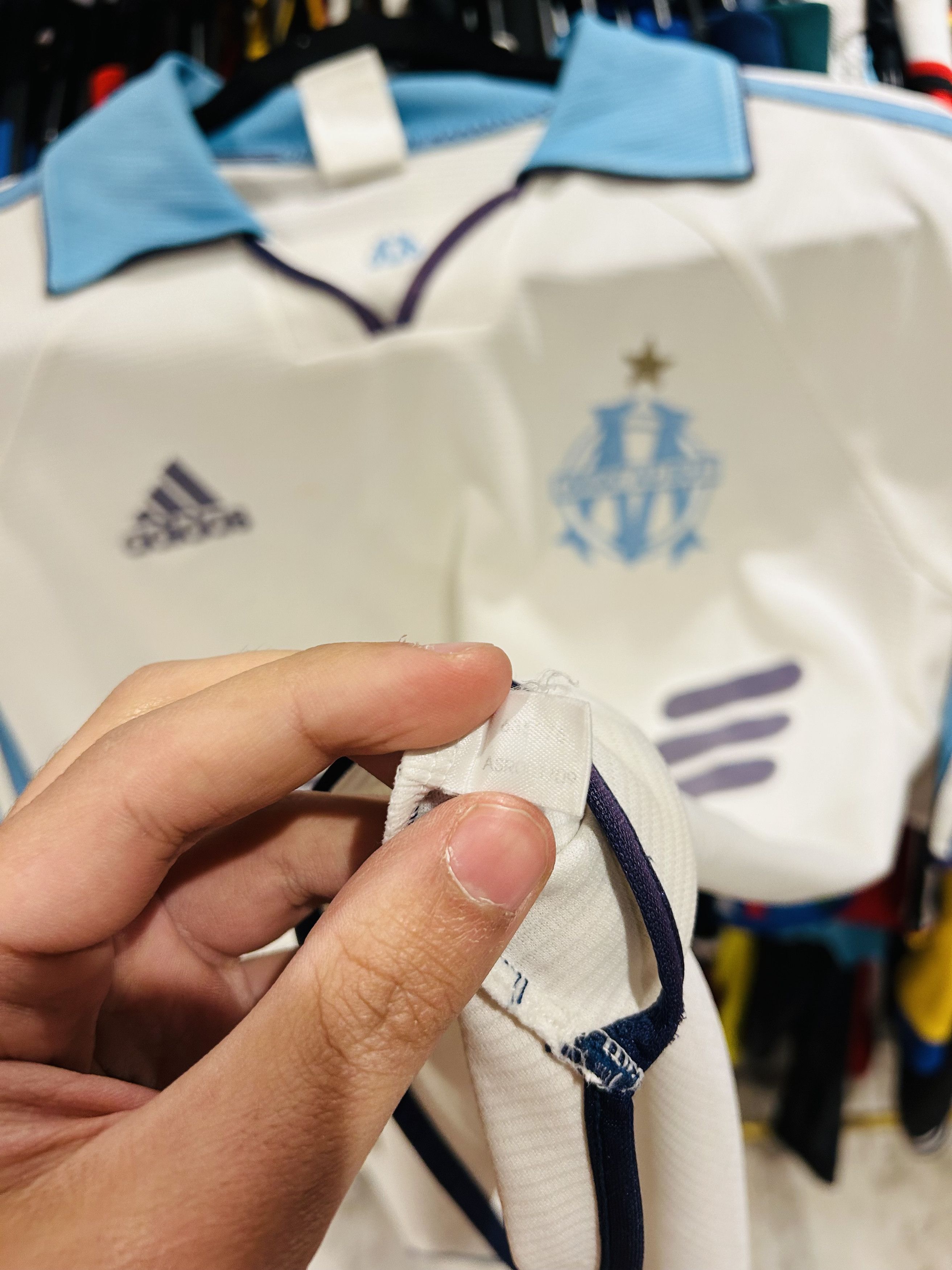 Adidas Olympique de Marseille 1999/00 home Size US M / EU 48-50 / 2 - 4 Thumbnail