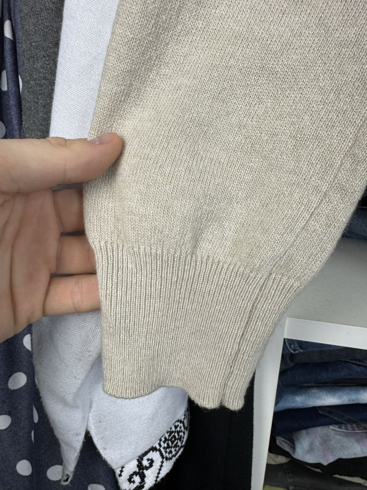 Hackett Hackett London Men’s V-Neck Jumper Merino Wool Blend Size US L / EU 52-54 / 3 - 7 Thumbnail