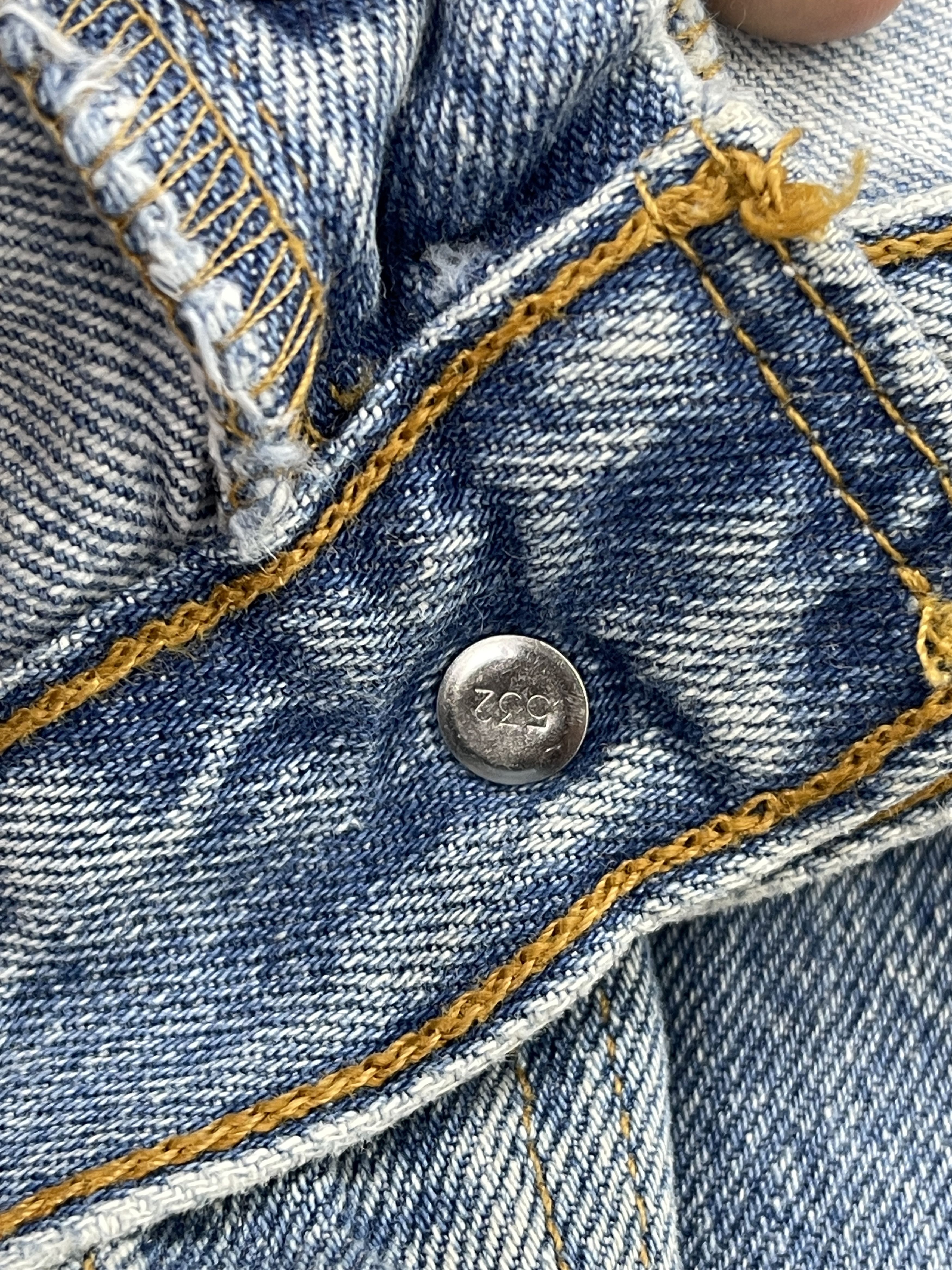 Levi's × Vintage Vintage 90s Levi's 501 Light Washed Jeans Size US 32 / EU 48 - 12 Thumbnail