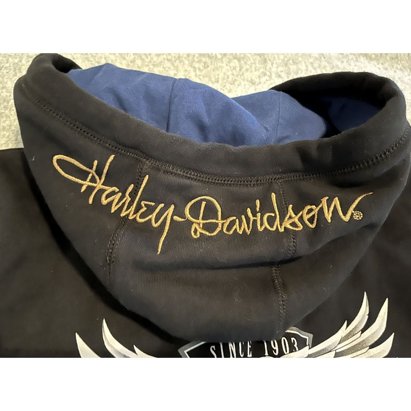 Harley Davidson Harley-Davidson Black Full Zip Hoodie Sweater 115 Years Eagle Size Small Womens Hoodie Zip Black 115 Years Harley-Davidson Shirt? Size S / US 4 / IT 40 - 7 Thumbnail