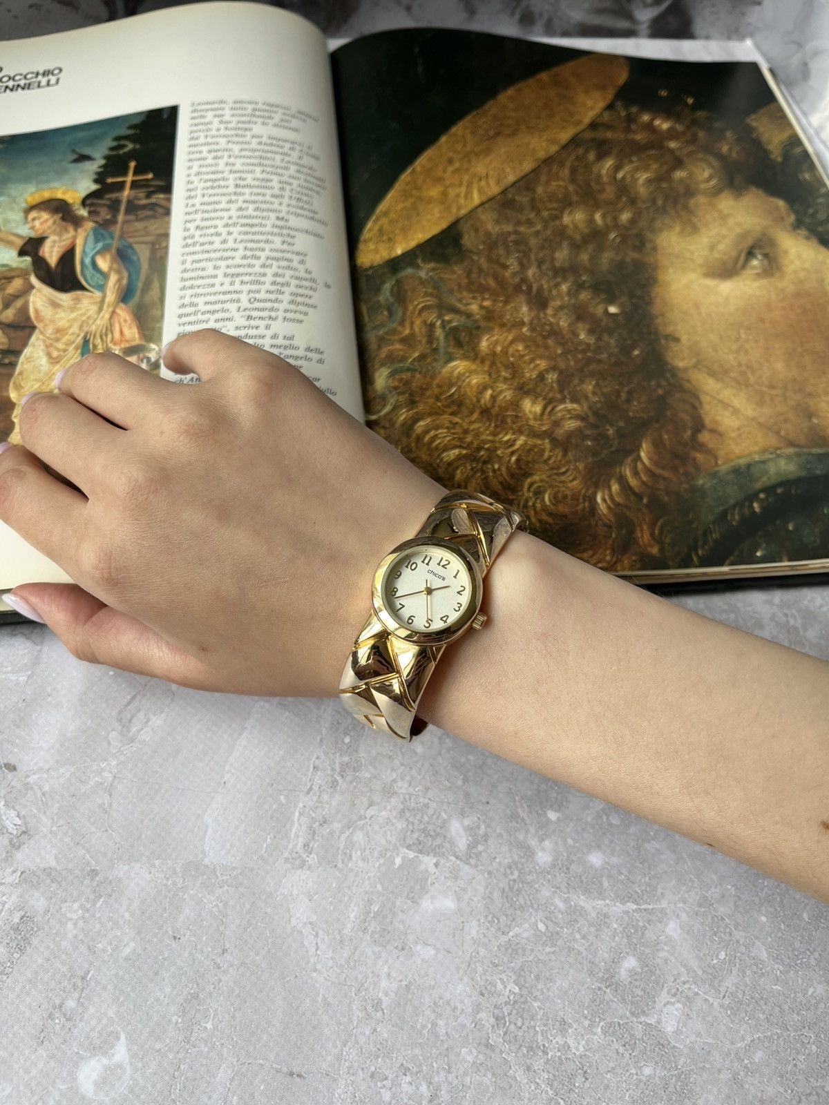 Jewelry Chicos Elegant Watch with Gold Woven Bracelet Size ONE SIZE - 5 Thumbnail