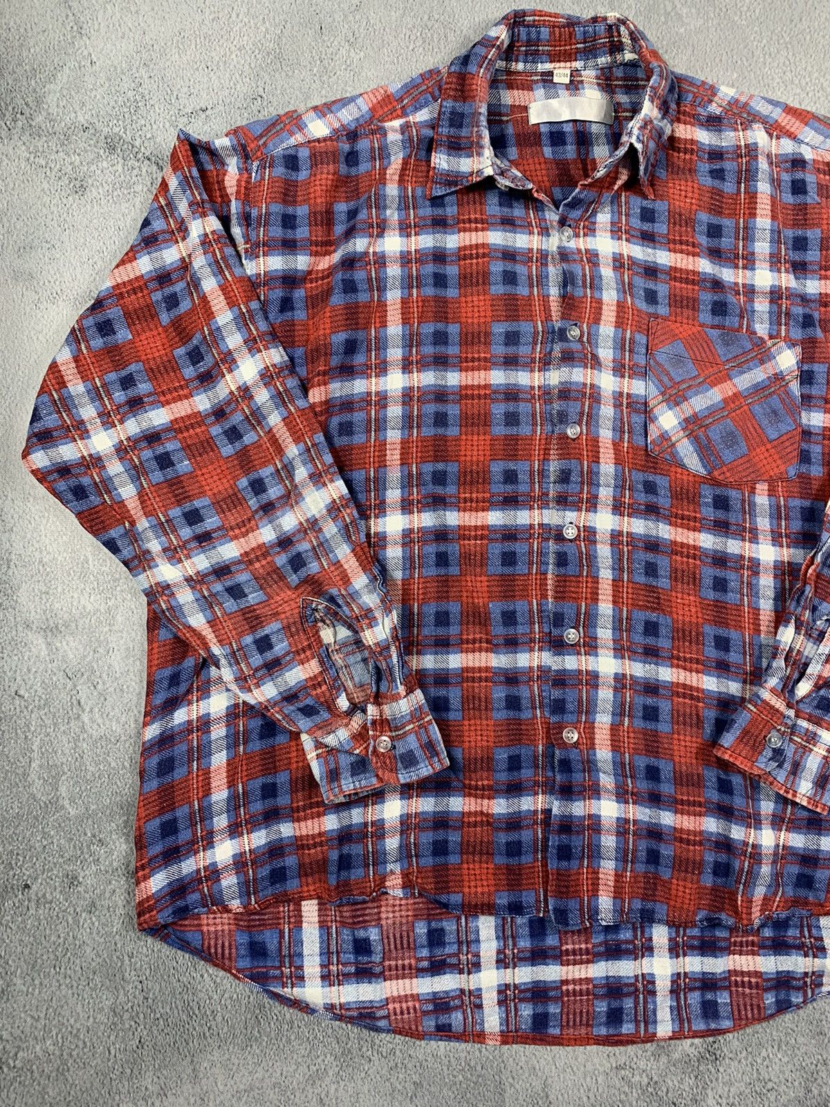 Flannel × Vintage Vintage Y2K Flannel long sleeve button ups workwear size XL Size US XL / EU 56 / 4 - 2 Thumbnail