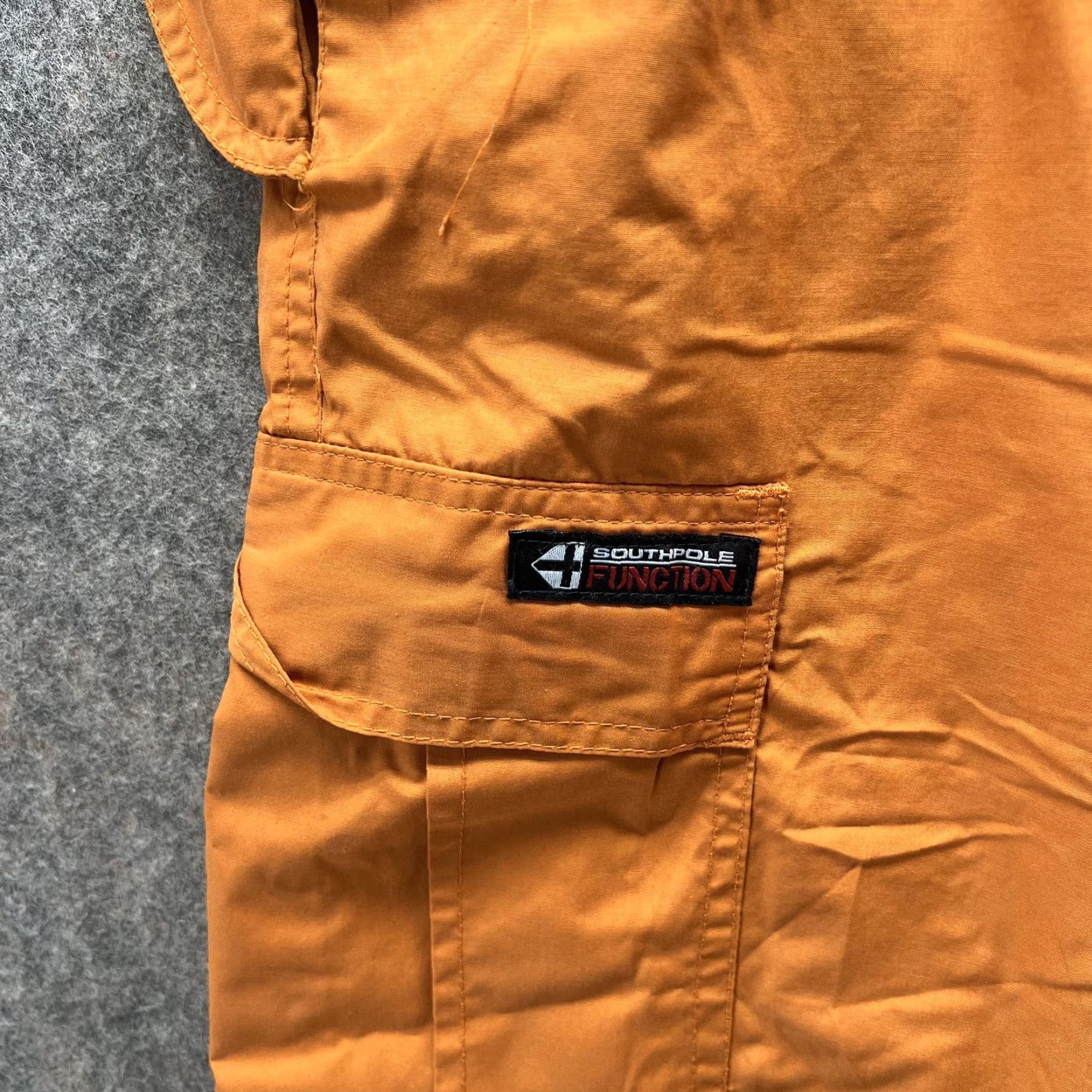 Southpole VINTAGE Southpole Cargo Shorts Mens 2XL Orange 12 Inseam Hip Hop Casual Shorts Reg Men Size US 39 - 5 Thumbnail