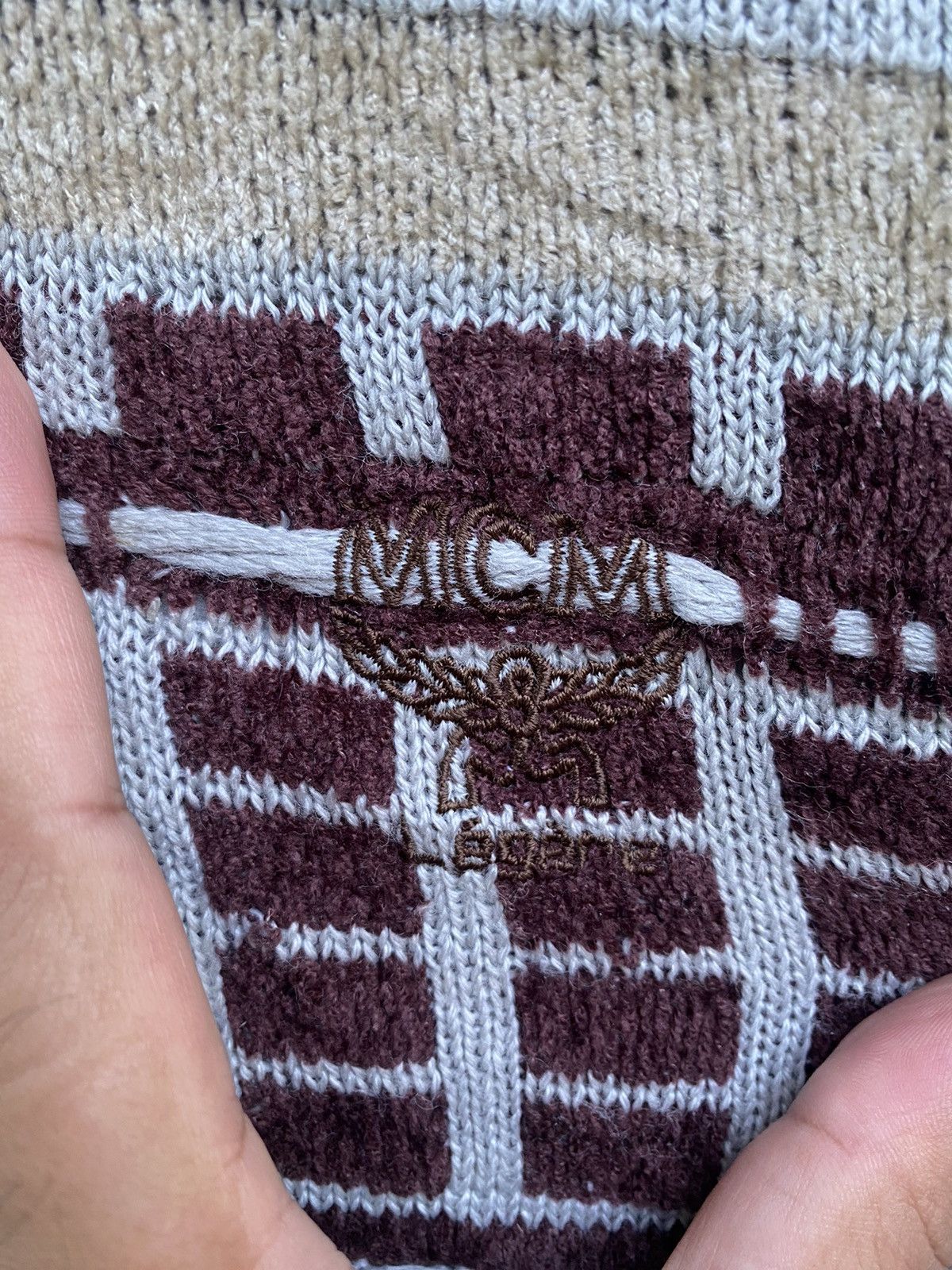 MCM × Vintage Vintage McM Legere Small Logo Sweatshirt Size US L / EU 52-54 / 3 - 4 Thumbnail