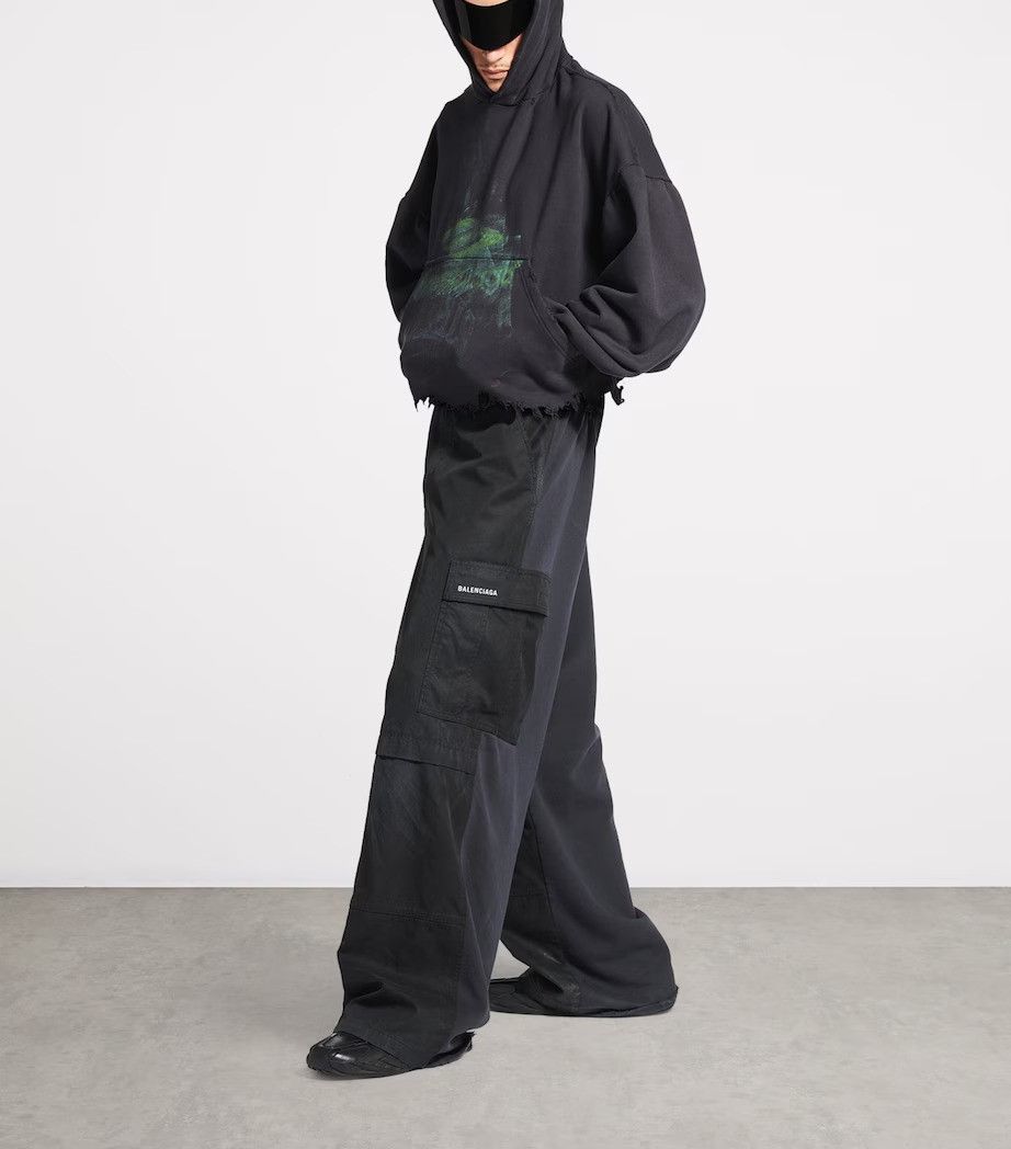 Balenciaga o1w1db10526 555 / DIY Imprint Cropped Hoodie in Black Size US L / EU 52-54 / 3 - 3 Thumbnail