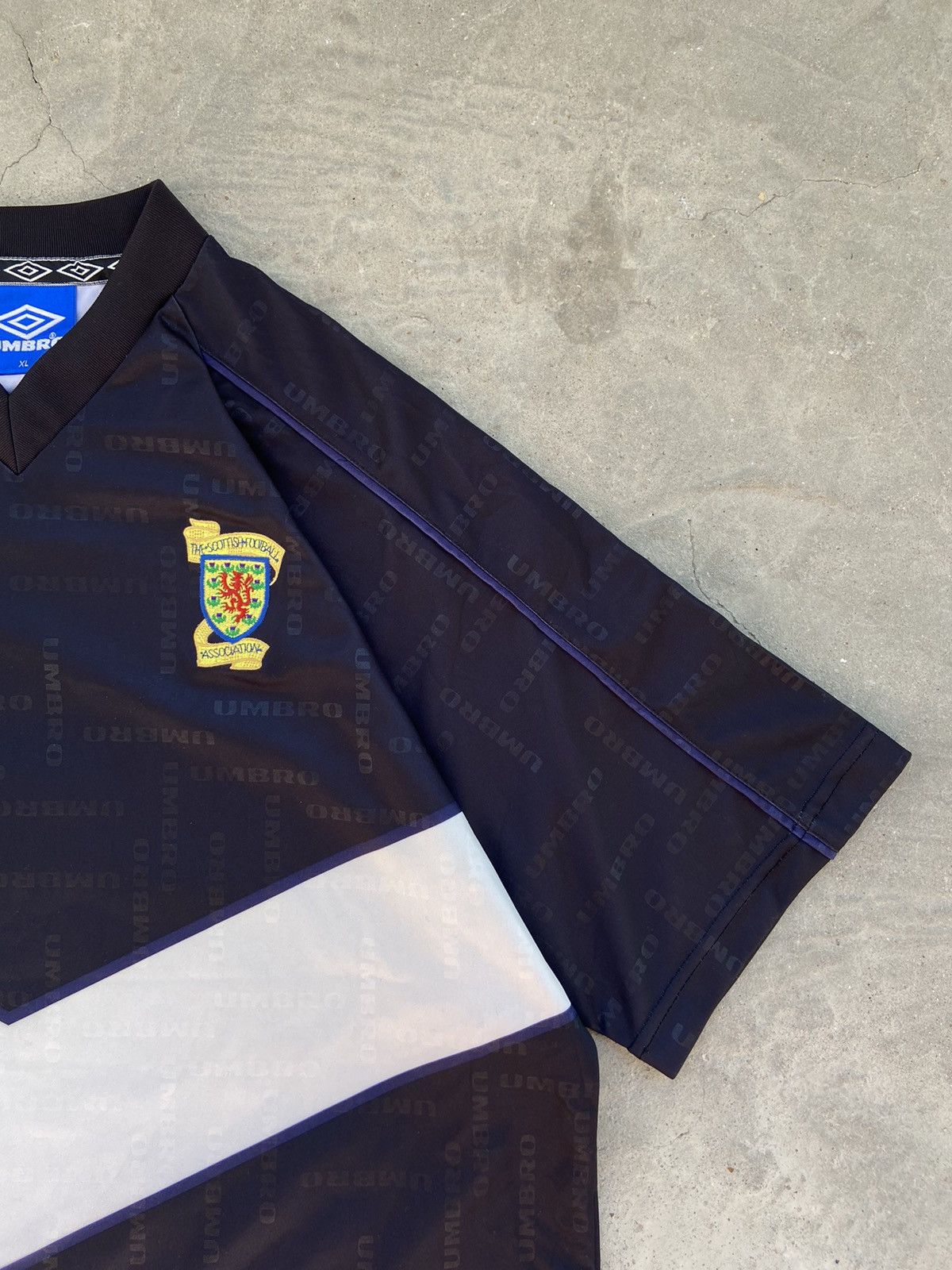 Umbro × Vintage Umbro Monogram 1990-92 Jersey Vintage Size US XL / EU 56 / 4 - 6 Thumbnail