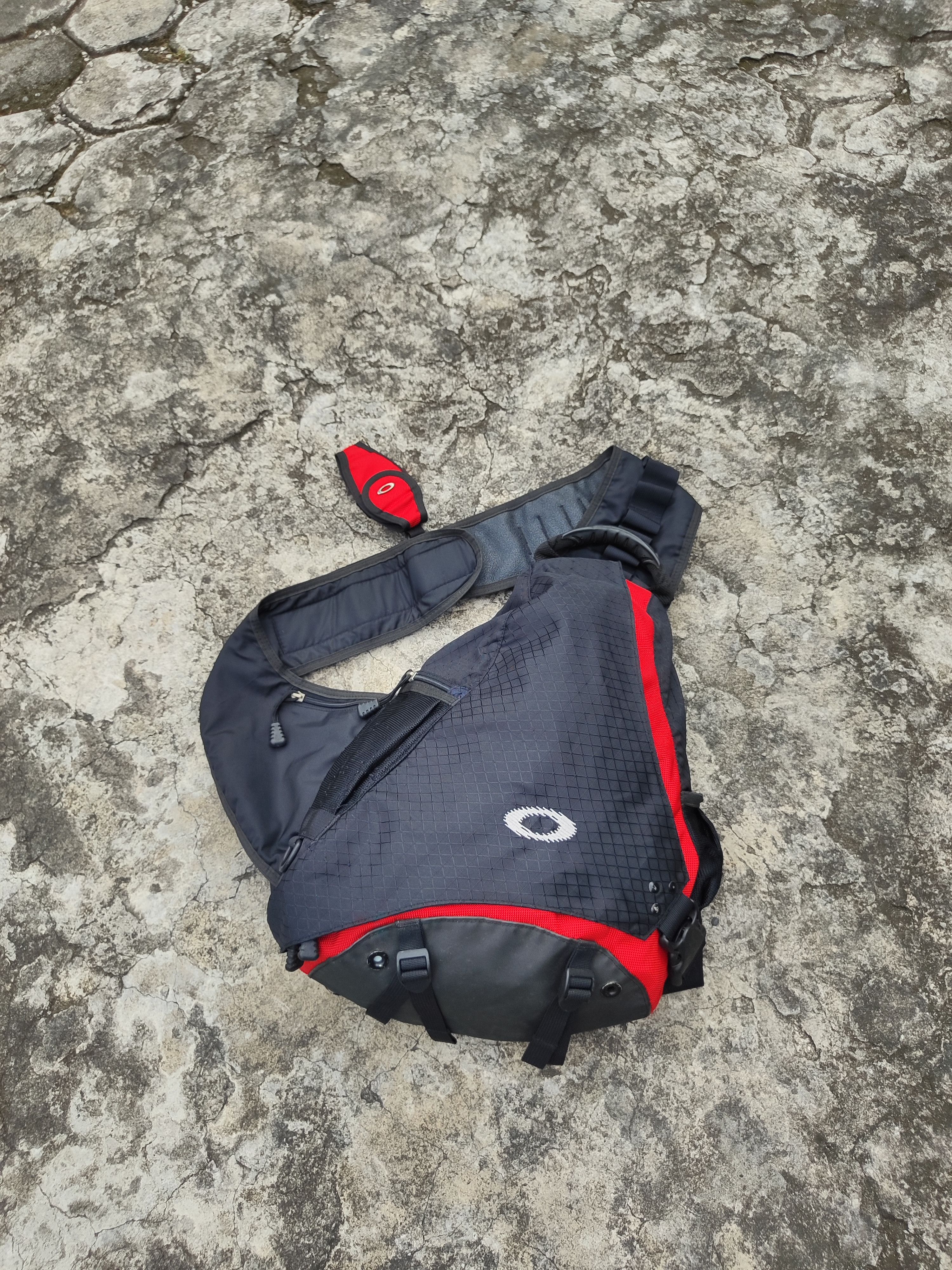 Oakley Oakley Sandbag Red Size ONE SIZE - 2 Thumbnail