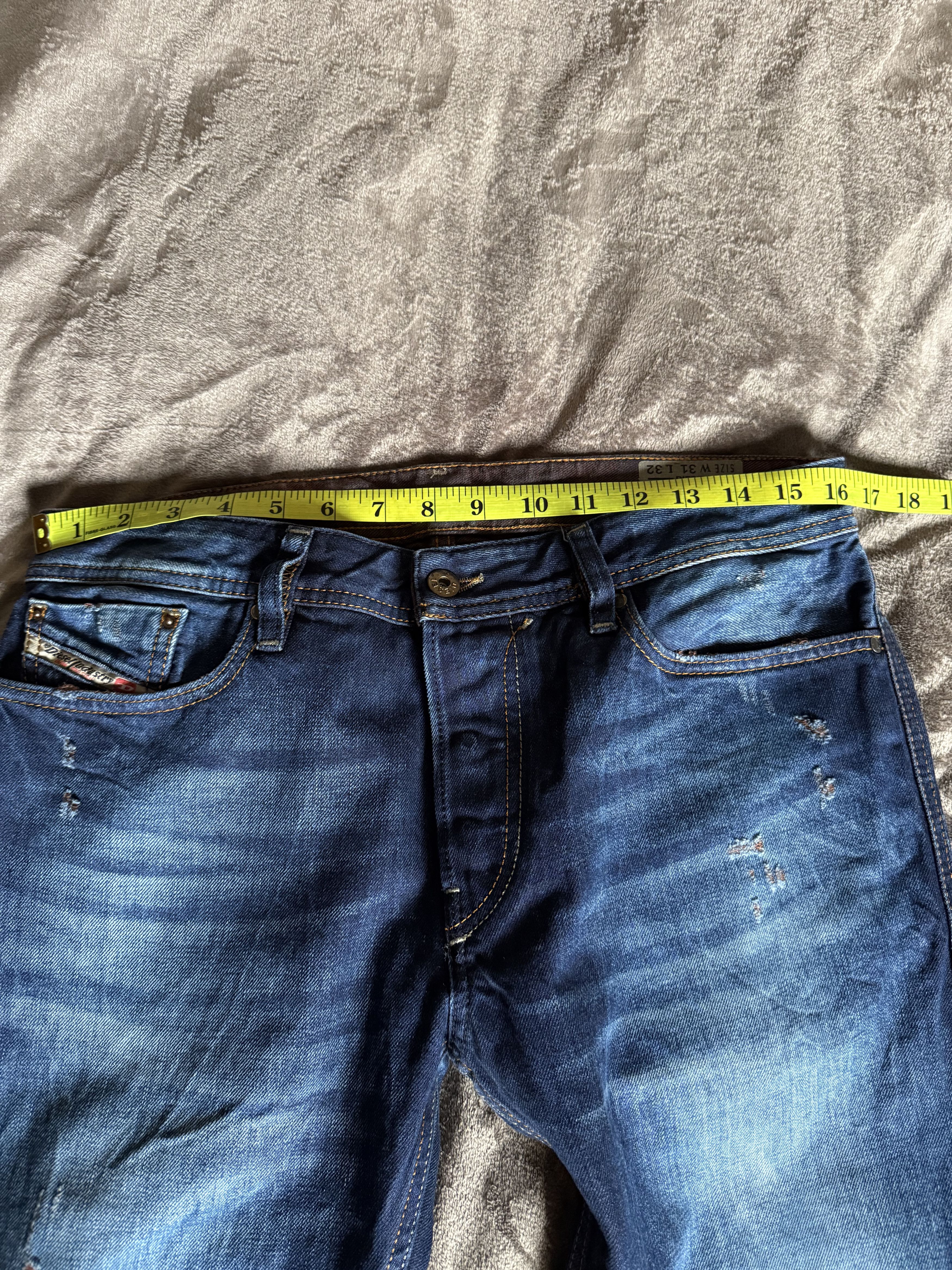 Diesel Black Gold Diesel Regular Slim Bootcut, RED Weft Size US 31 - 11 Thumbnail