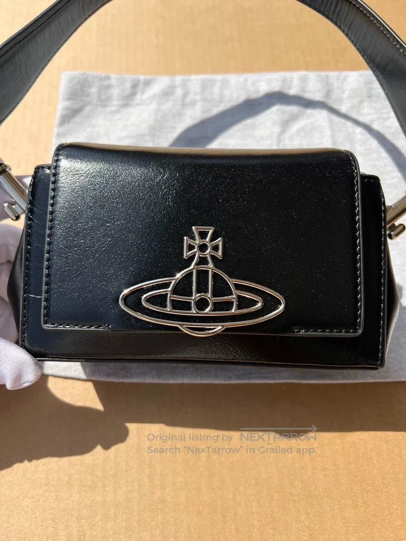 Vivienne Westwood Vivienne Westwood size os HAZEL Series Oiled Wax Leather Size ONE SIZE - 4 Thumbnail