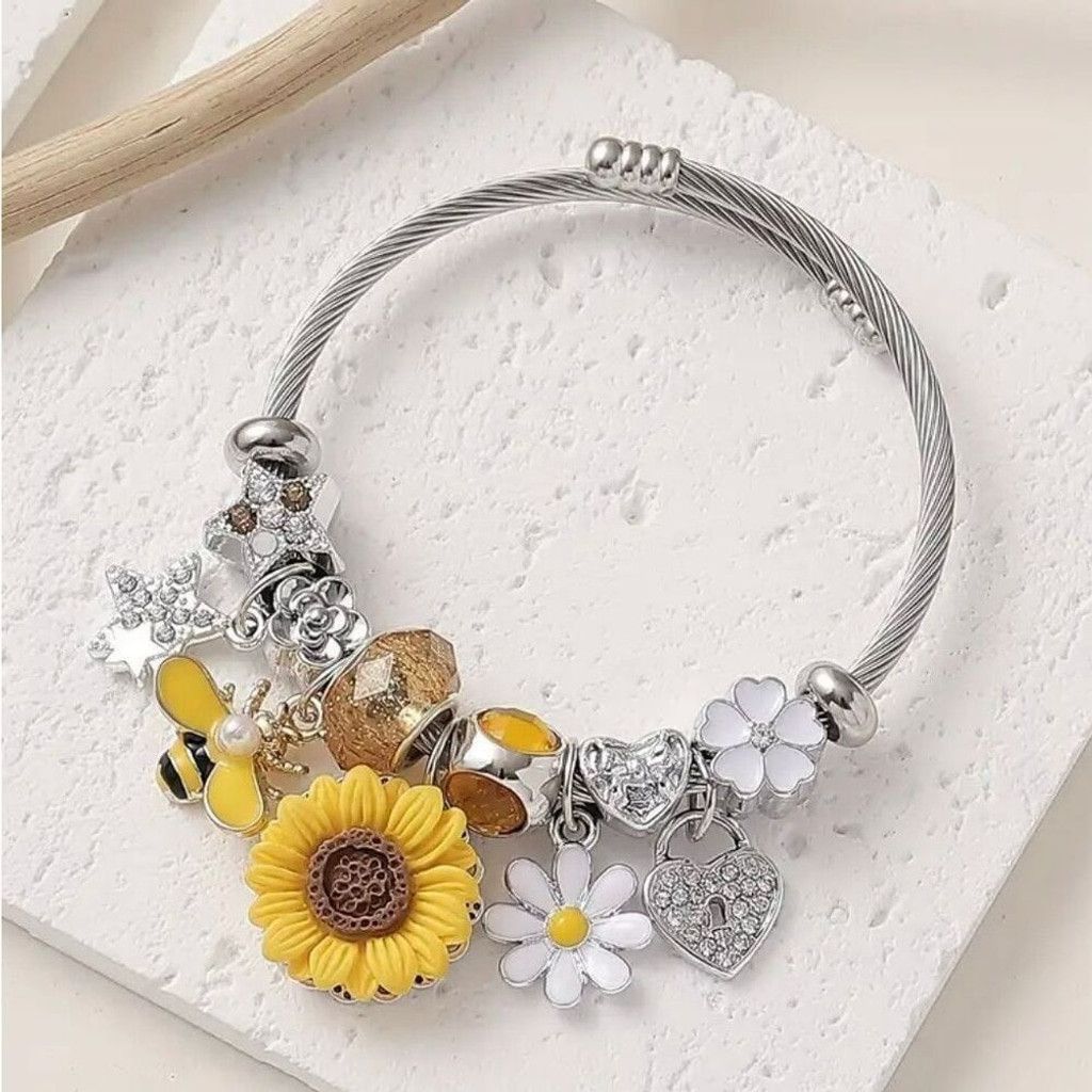 Other New Sunflower & Bee Charm Stainless Steel Bracelet Size ONE SIZE - 5 Thumbnail