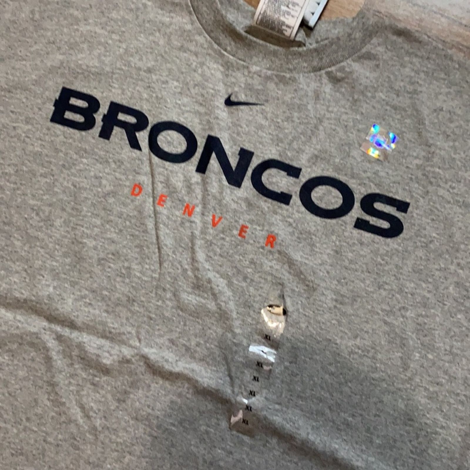 Nike 90s Nike Team Denver Broncos Center Swoosh Short Sleeve Size US XL / EU 56 / 4 - 2 Thumbnail