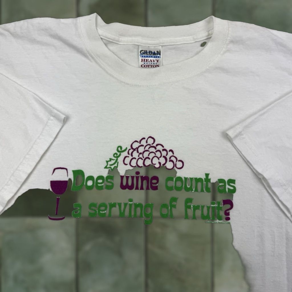 Gildan VINTAGE Funny Wine T Shirt Adult XL White Does Wine Count As Serving Of Fruit Shirt Mens 90s Size US XL / EU 56 / 4 - 1 Thumbnail