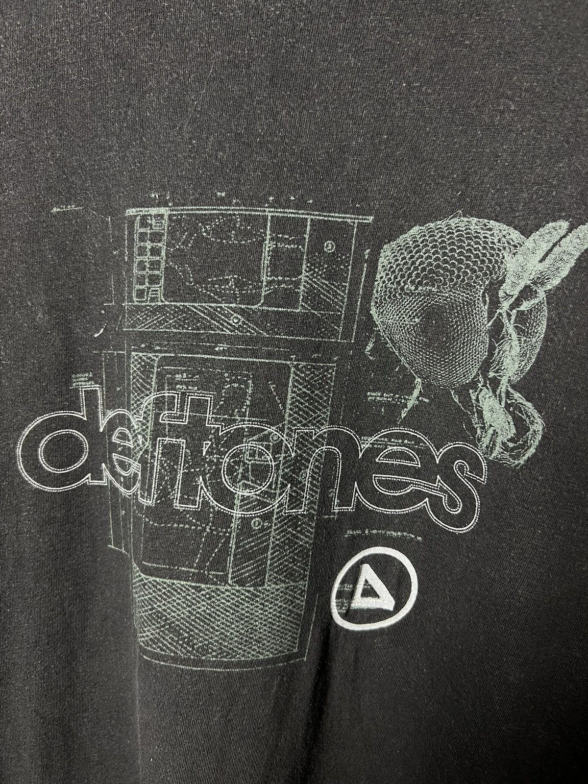 Band Tees Vintage 90s Deftones Band T-Shirt Rock Tee Graphic Print Size US XL / EU 56 / 4 - 3 Thumbnail