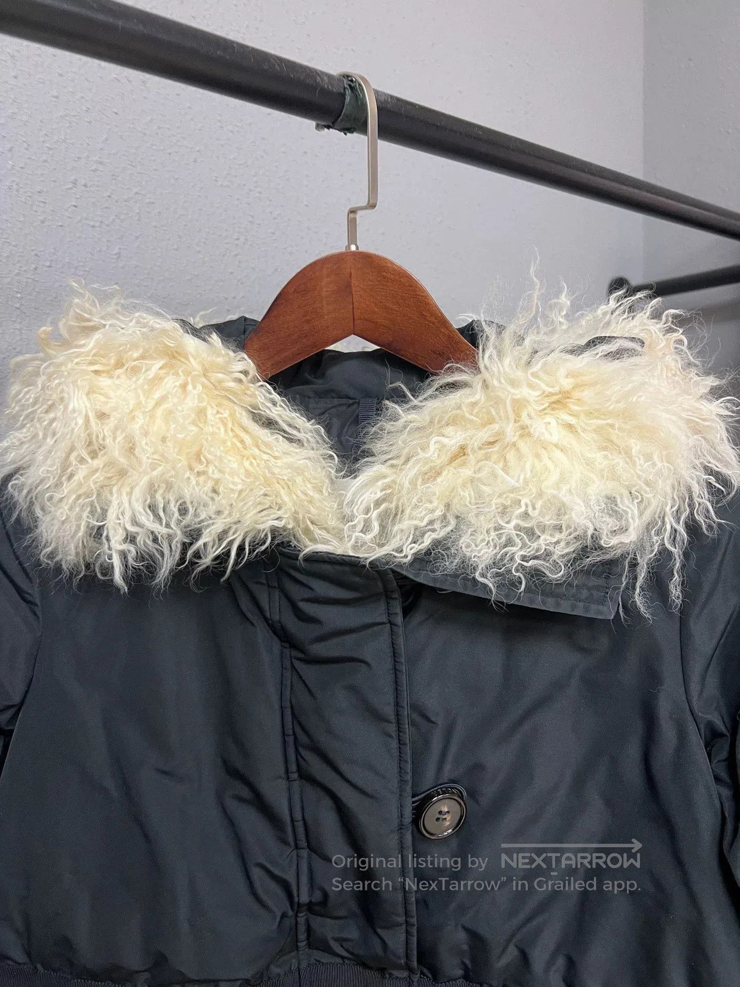 Moncler Moncler Fur Collar Down Jacket. Size XS / US 0-2 / IT 36-38 - 3 Thumbnail
