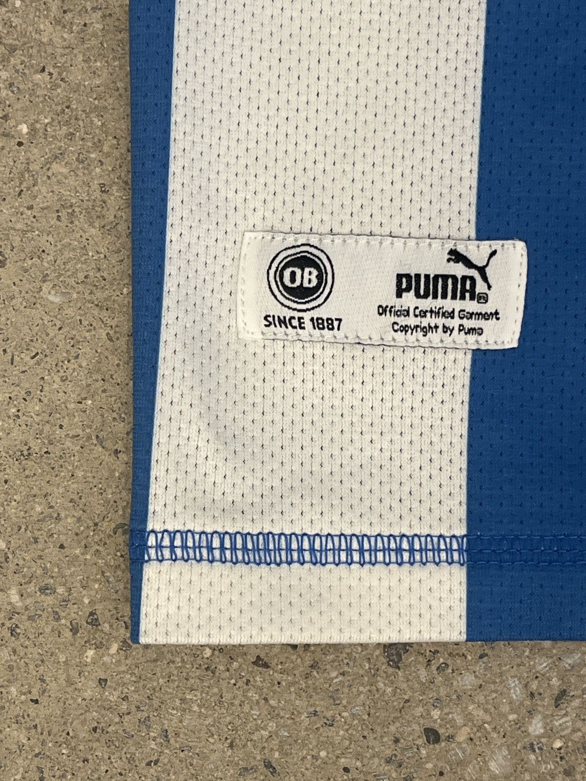 Puma BK Odense 2011/2012 Home Jersey Size US XXL / EU 58 / 5 - 2 Thumbnail