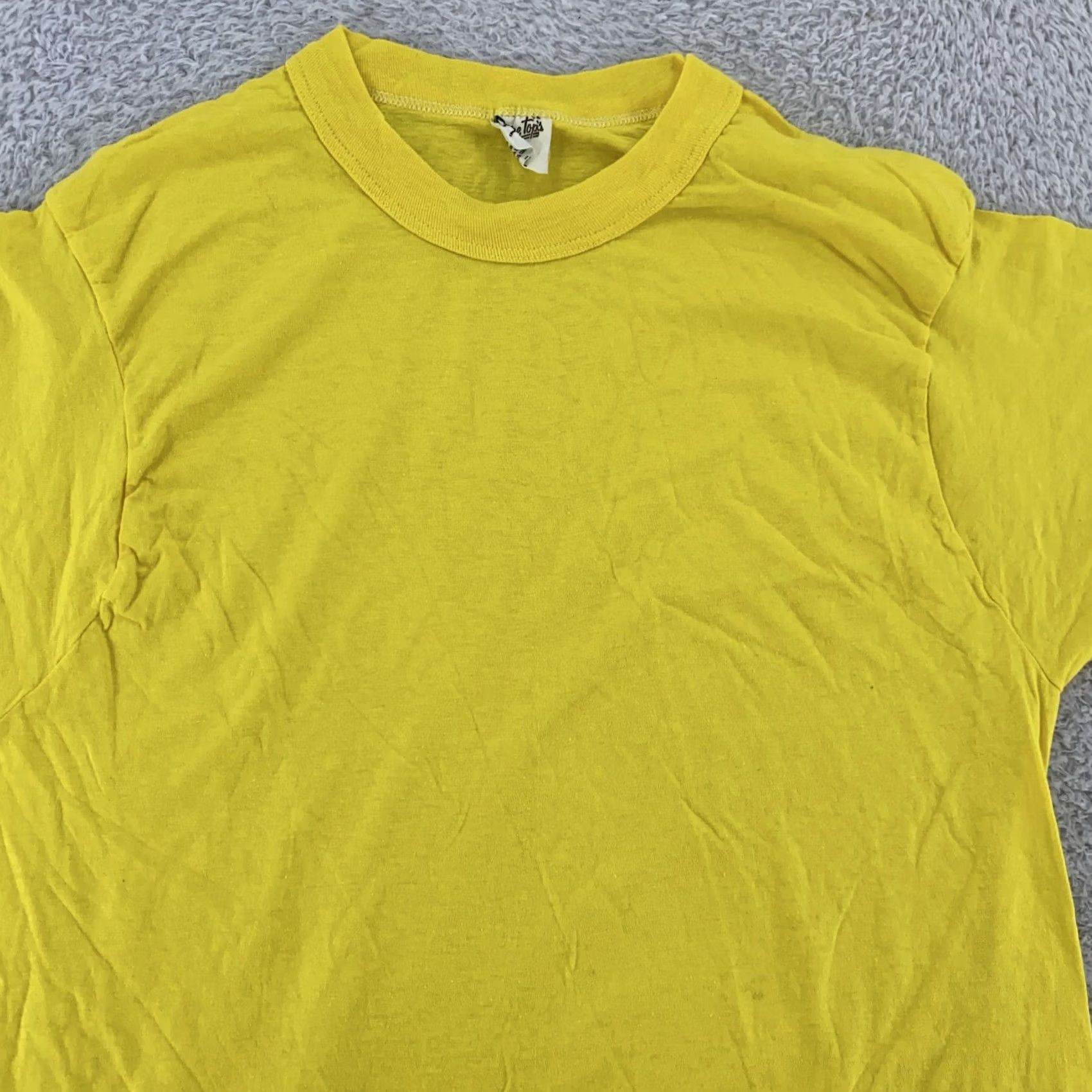 Vintage You're Tops Shirt Mens XS Yellow Crew Neck 100% Cotton Short Sleeve Casual Tee Size US XS / EU 42 / 0 - 2 Thumbnail