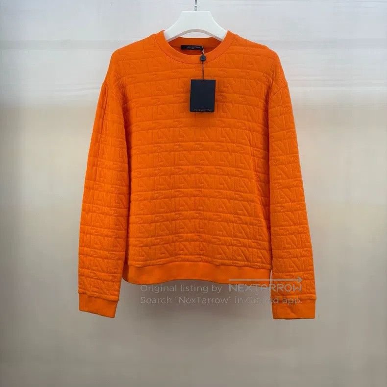 Louis Vuitton Louis Vuitton Orange embossed logo sweatshirt Size US XL / EU 56 / 4 - 1 Thumbnail