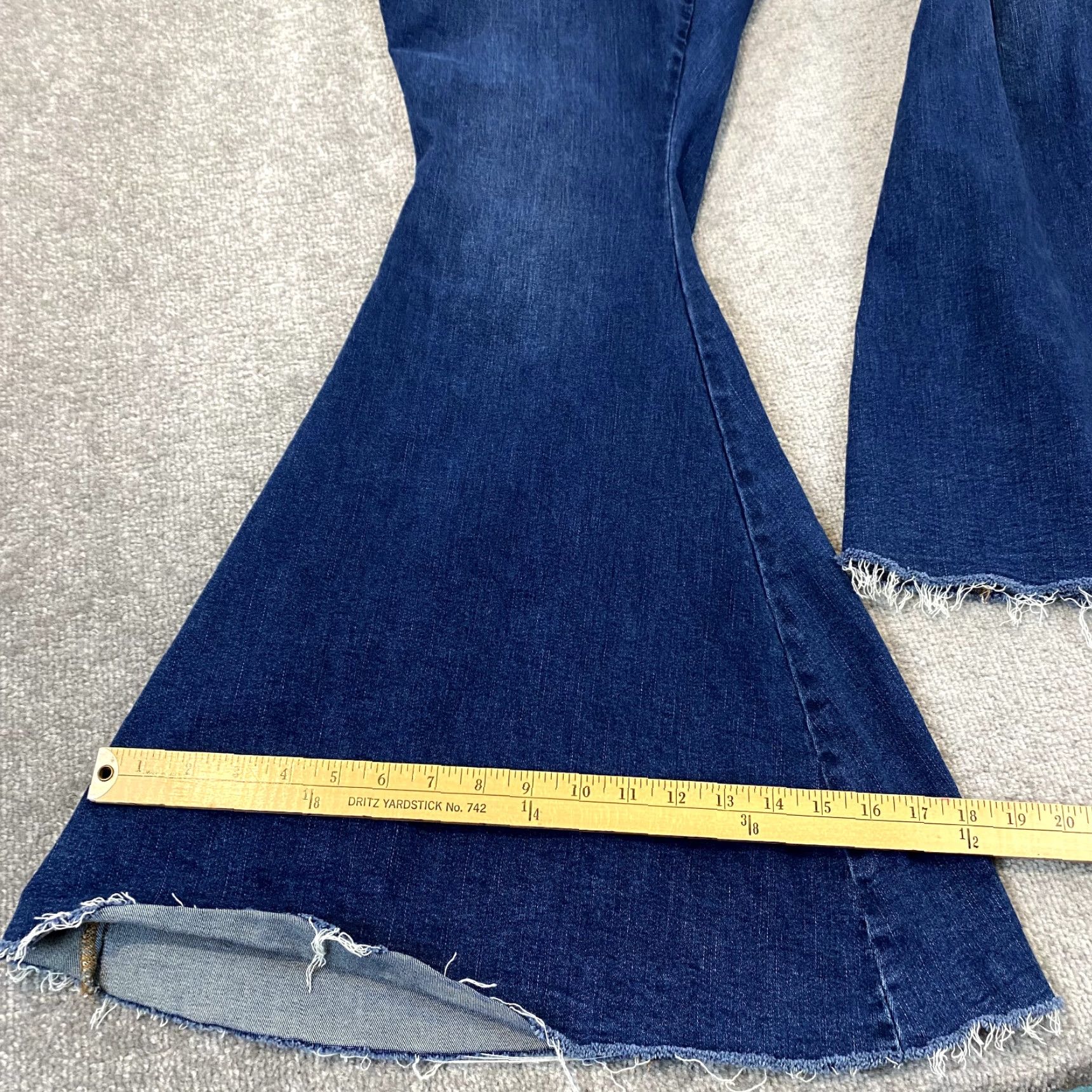 Free People VINTAGE FREE PEOPLE Jeans Womens 34 Super Flare Blue Denim Pants Hippie Boho Lace Back Size 24" / US 00 / IT 34 - 7 Thumbnail