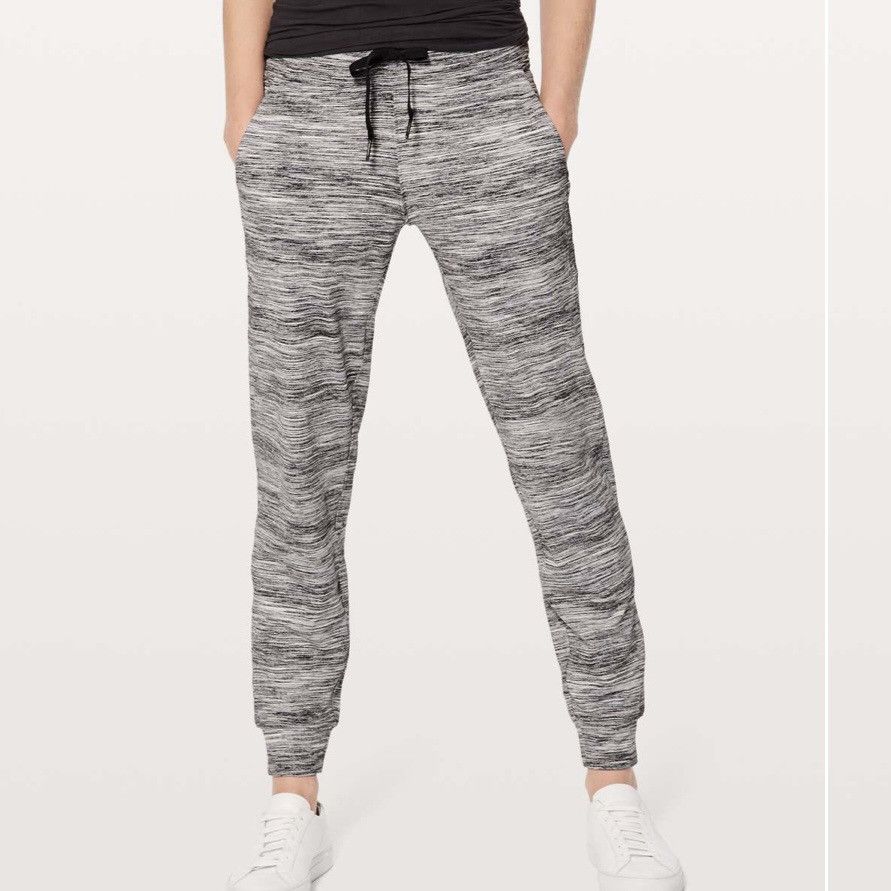 Lululemon LULULEMON Black White Ready To Rulu Jogger Sweatpant Size 30" / US 8 / IT 44 - 1 Thumbnail