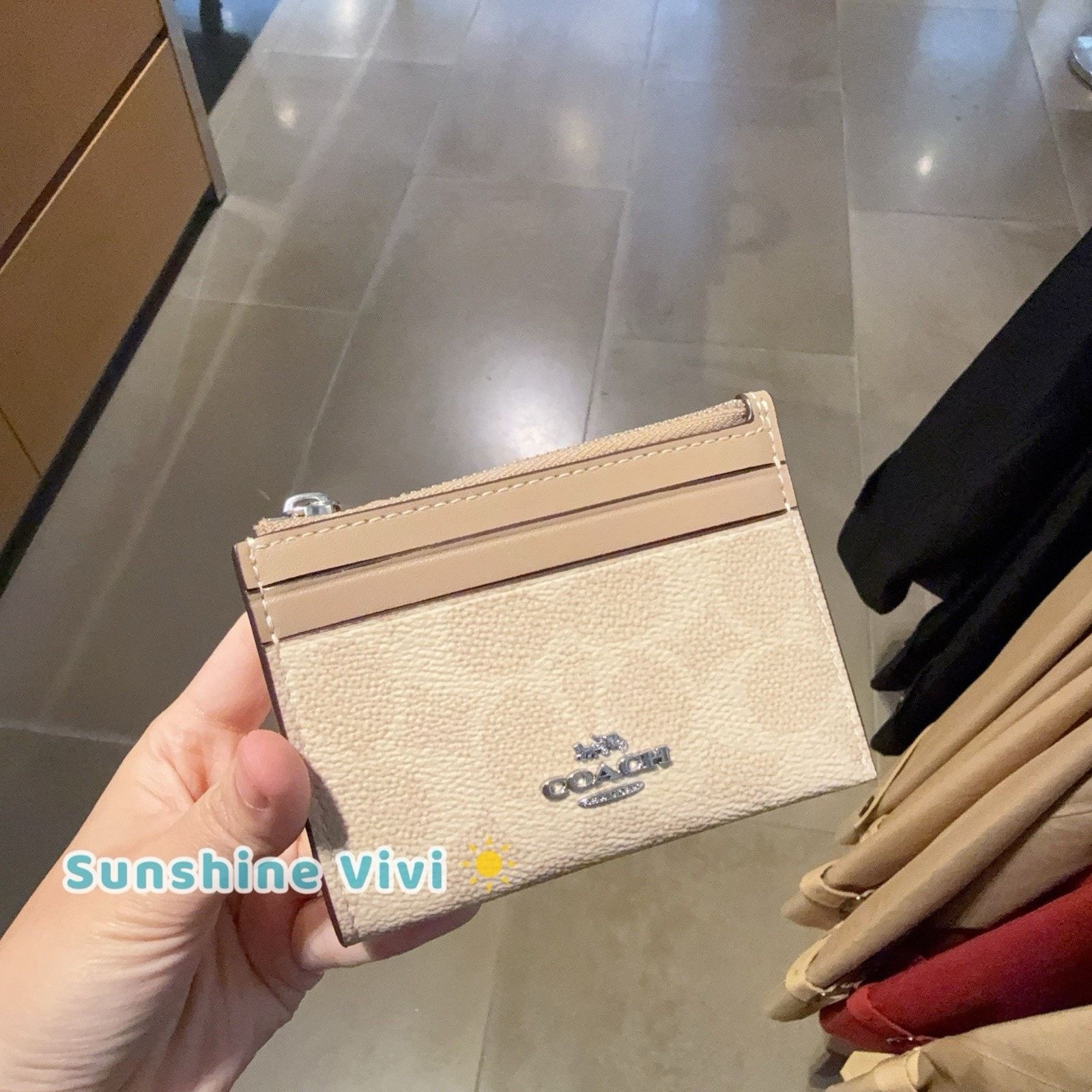 Coach NWT Coach Mini Skinny ID Case CW870 Signature SAND/TAUPE Size ONE SIZE - 1 Thumbnail