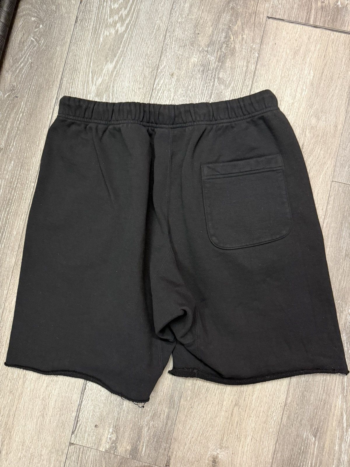Saint Michael Saint Michael Ribon Sweatshort Size US 38 / EU 54 - 3 Thumbnail