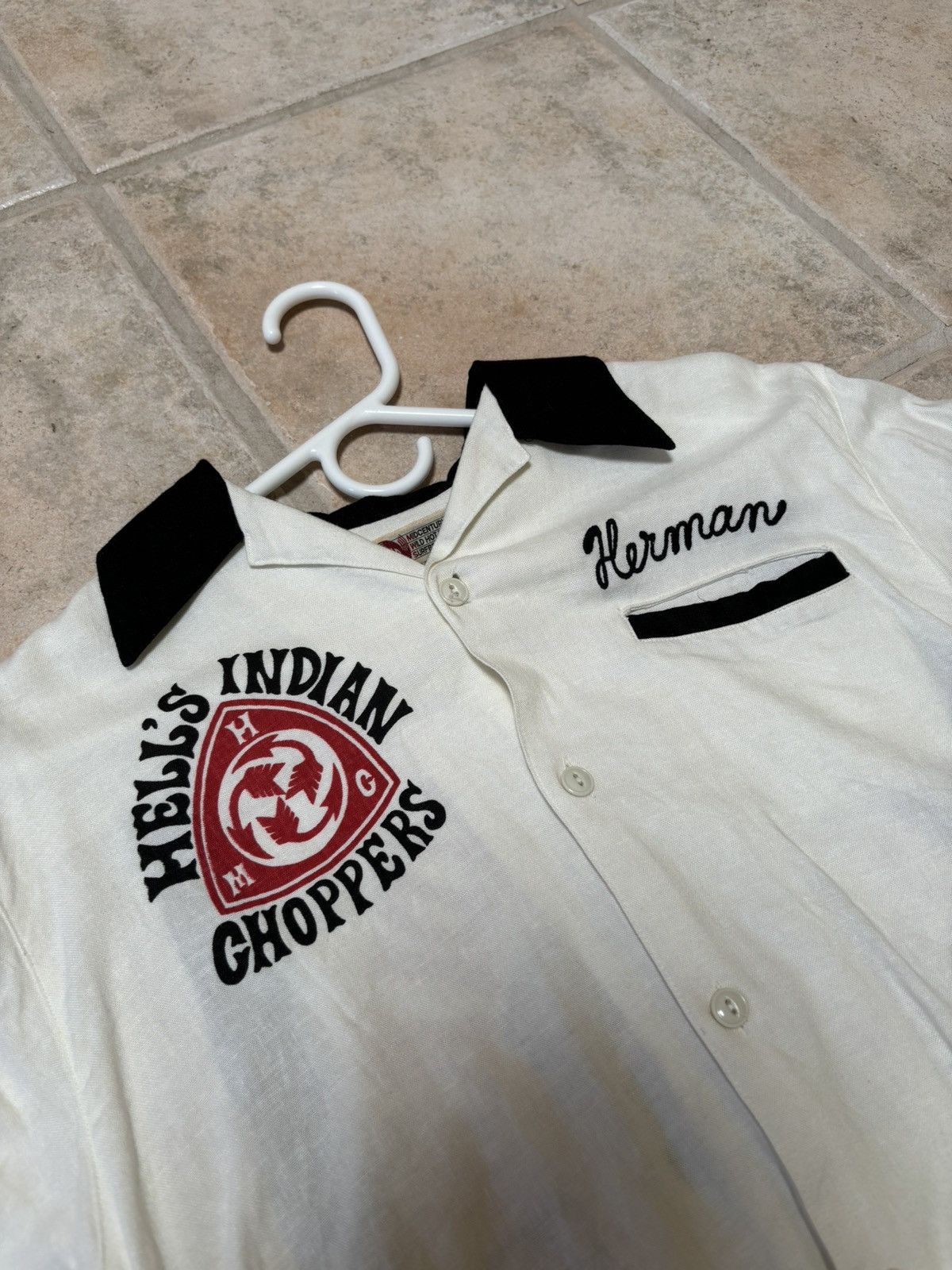 Vintage 60s “Hell’s Indian Choppers” Motorcycle Button Up Size US M / EU 48-50 / 2 - 4 Thumbnail