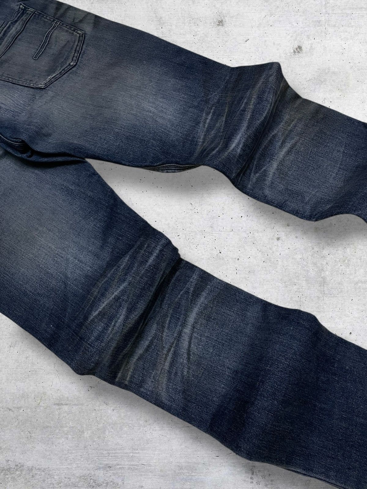 semanticdesign RARE VINTAGE HIGH STREET JAPAN CRAFTMANSHIP DISTRESSED DENIM Size US 33 - 14 Thumbnail