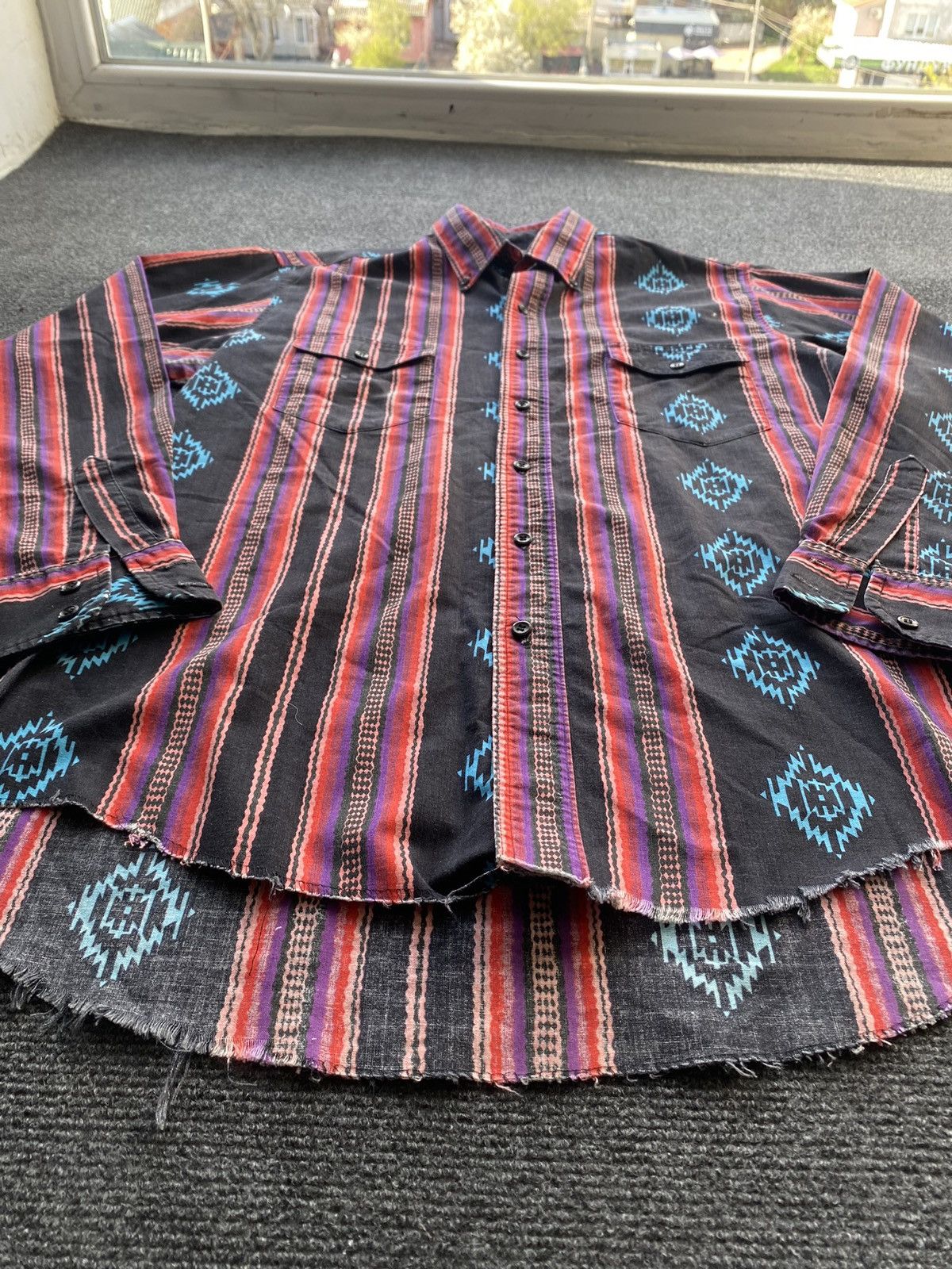Wrangler 🔥80s Wrangler Brushpopper Western shirt pearl snap aztec xl Size US XL / EU 56 / 4 - 2 Thumbnail