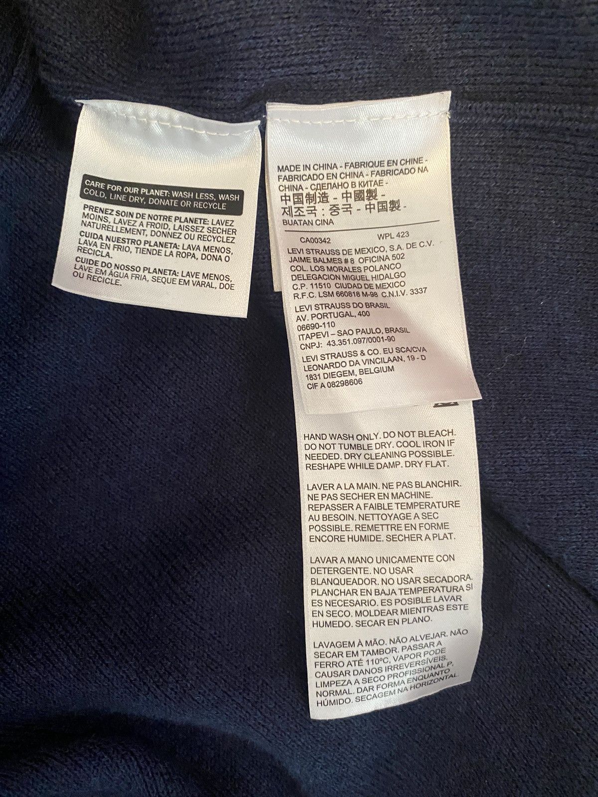 Levi's Levi’s Jumper - Blue - Large - Very Good Condition Size US L / EU 52-54 / 3 - 11 Thumbnail
