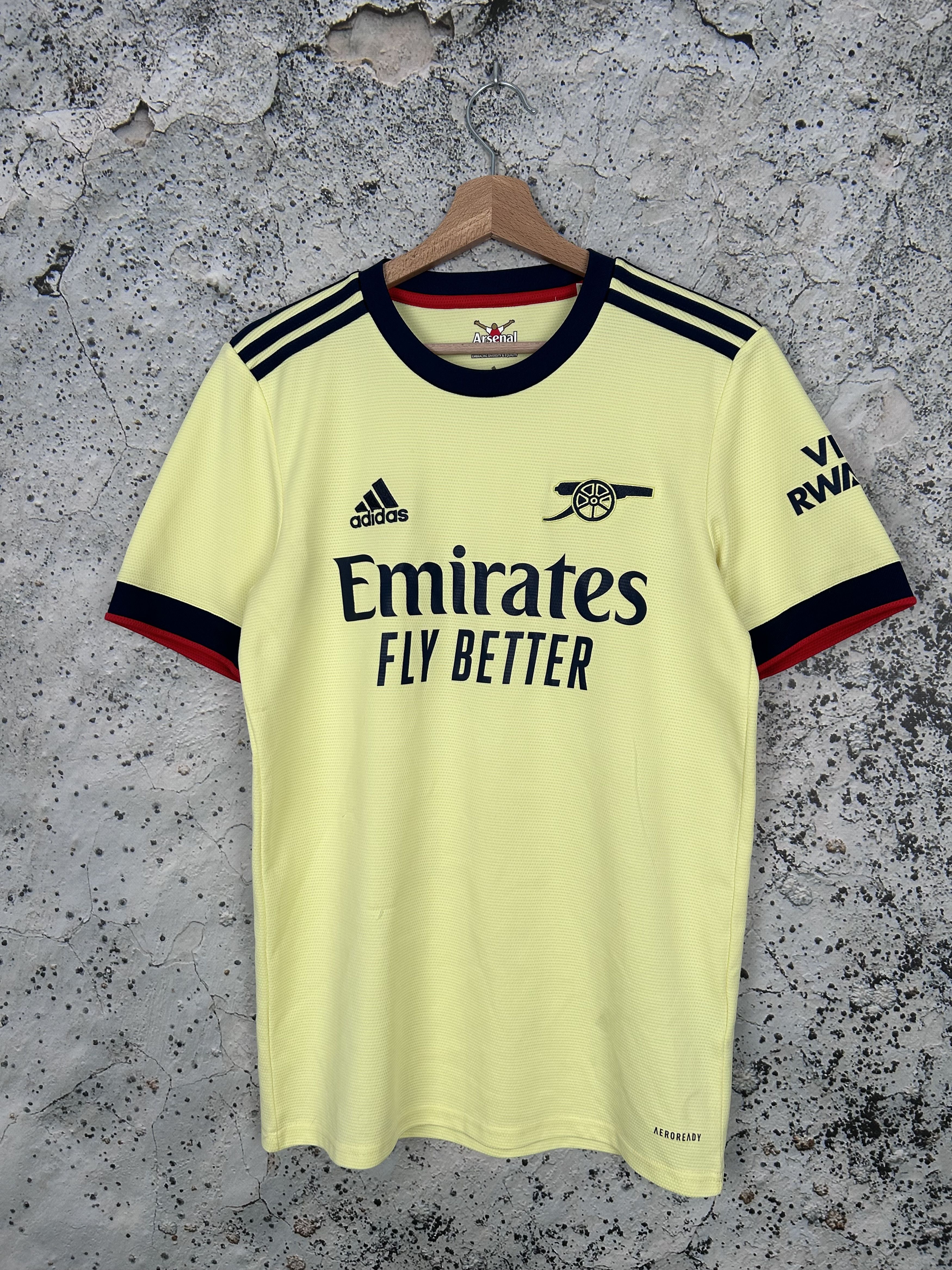 Adidas × Gosha Rubchinskiy Gosha Rubchinskiy x Adidas Soccer