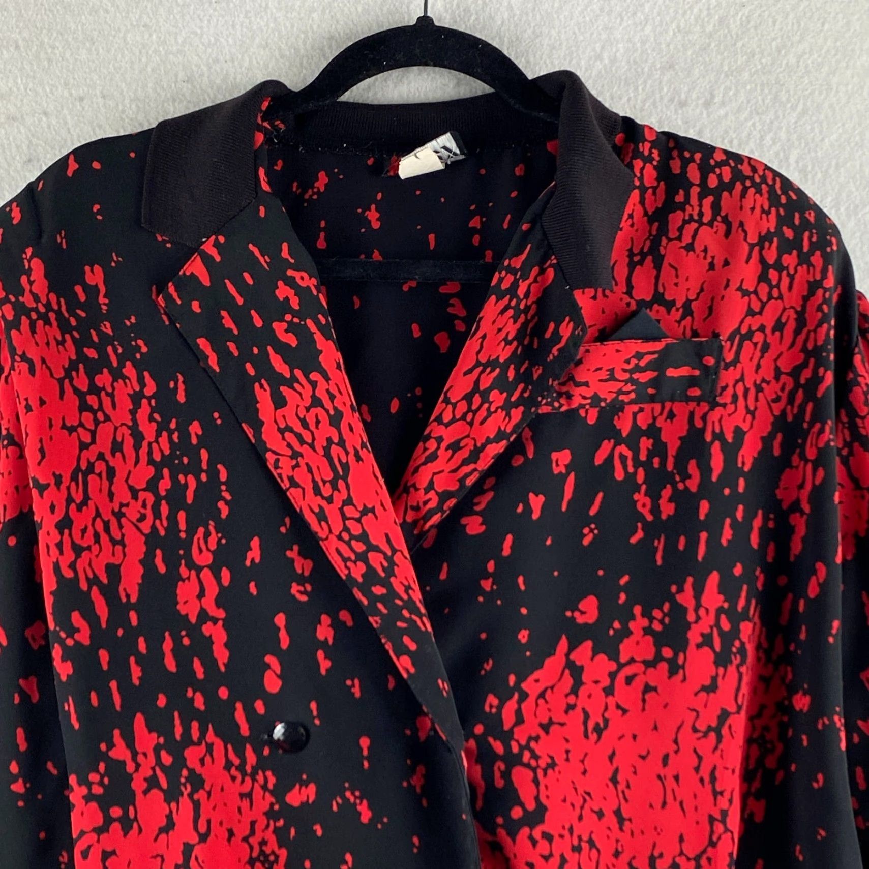 Vintage VINTAGE Miss Maggy Blouse Womens L Black Geometric 80s 90s Shoulder Pad Notch Collar Long Sleeve Casual Party/Cocktail Shirt Womens Size L / US 10 / IT 46 - 2 Thumbnail