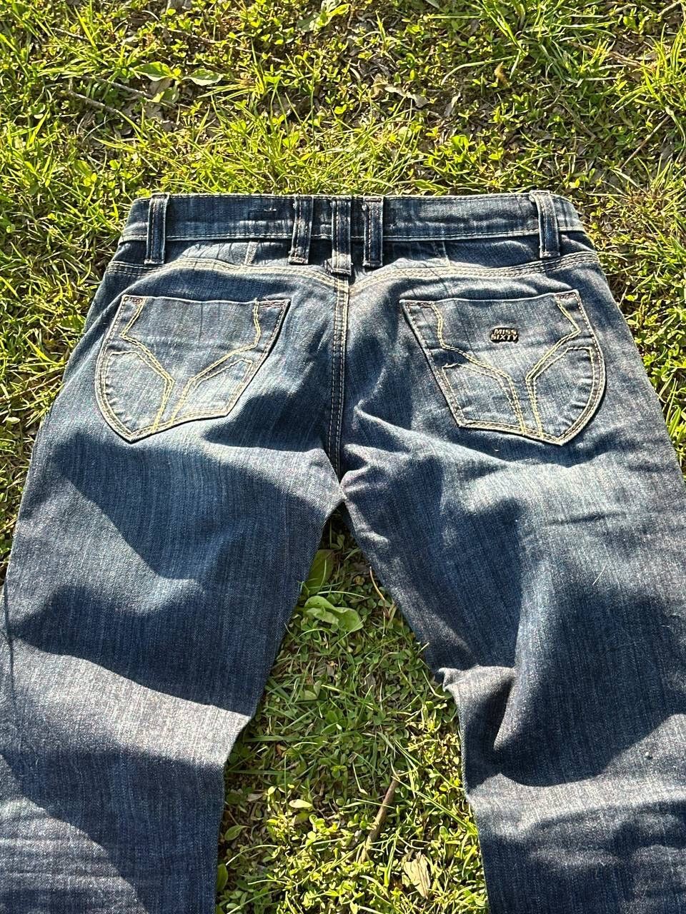 Miss Sixty × Vintage Vintage Miss Sixty Flared Jeans Size 27" / US 4 / IT 40 - 13 Thumbnail