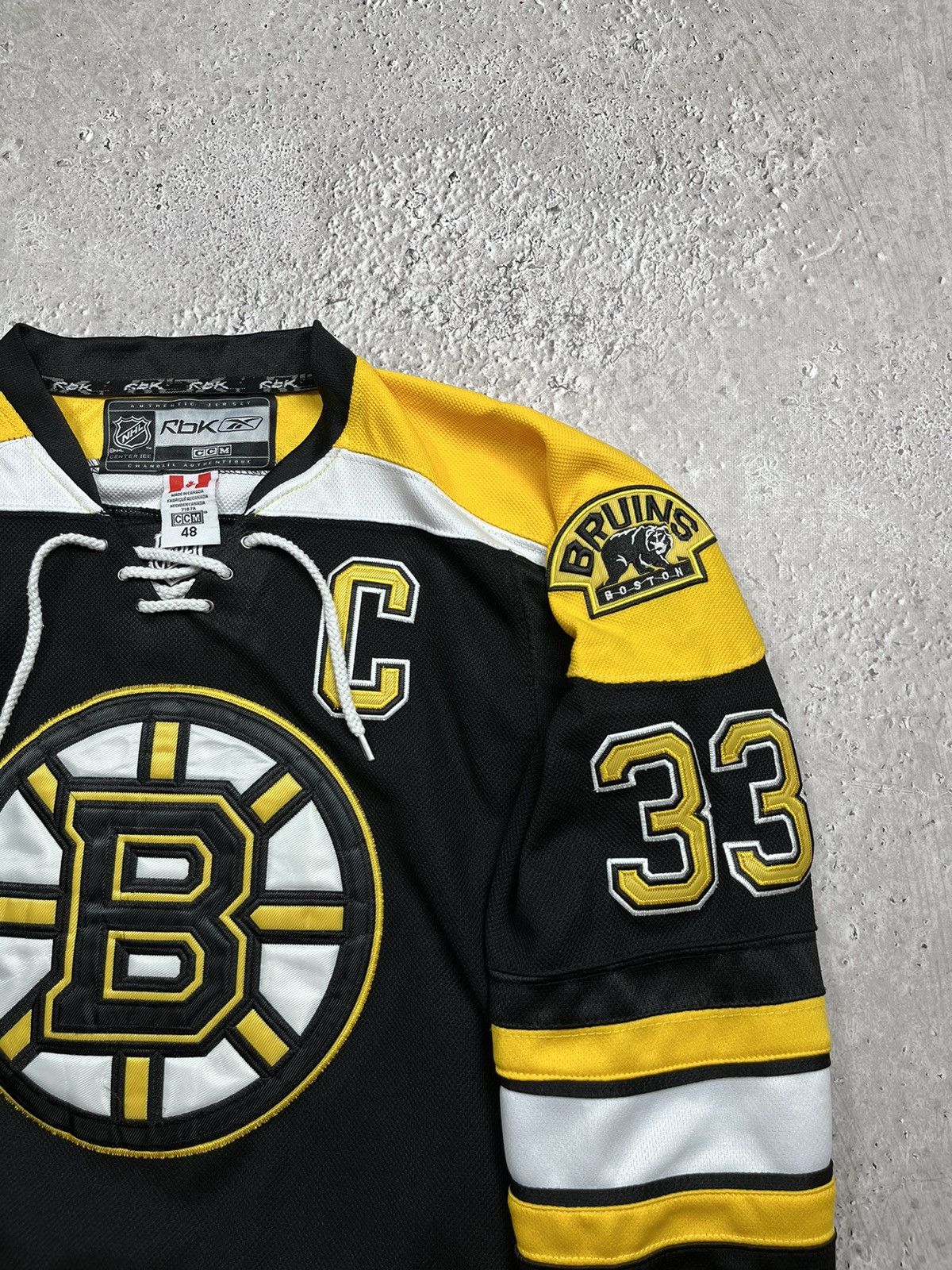 BOSTON BRUINS outlet #33 ZDENO CHARA REEBOK JERSEY SMALL