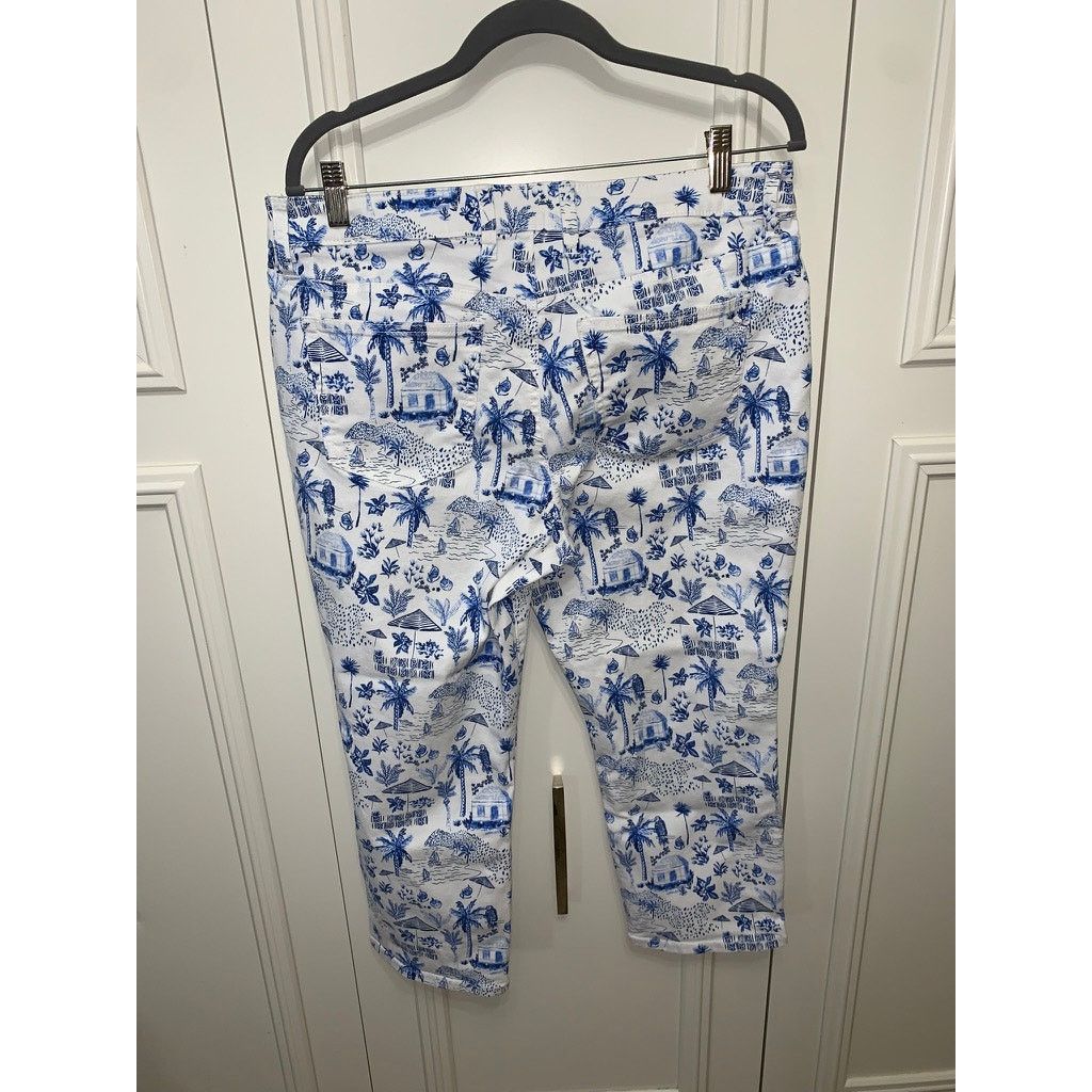 Tommy Bahama Tommy Bahama Women's Beach Hut Print Cropped Jeans 31x24 Size 31" - 6 Thumbnail