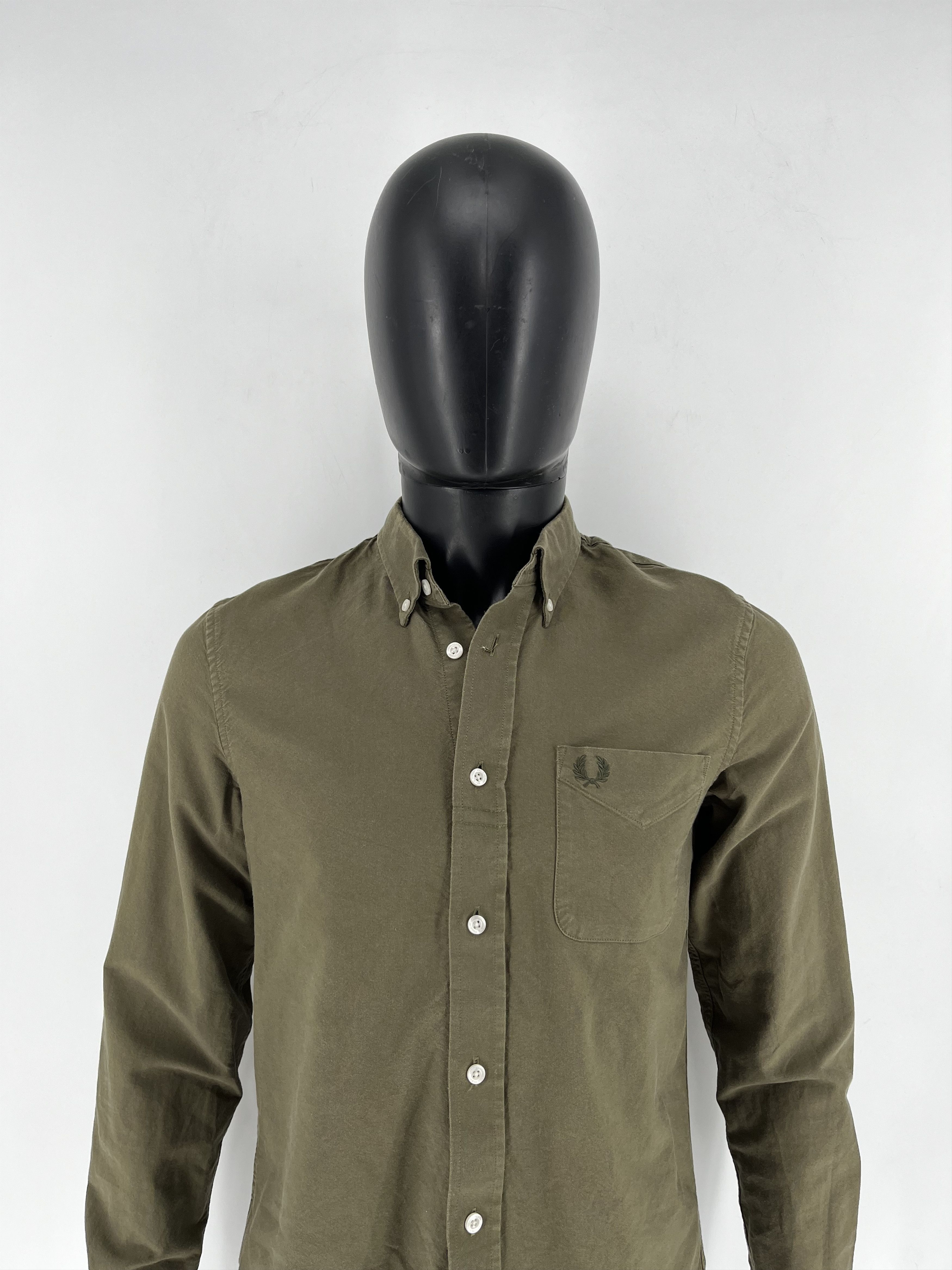 Fred Perry Vintage Men’s Fred Perry Button Up Shirt Streetwear Casual Size US S / EU 44-46 / 1 - 1 Thumbnail
