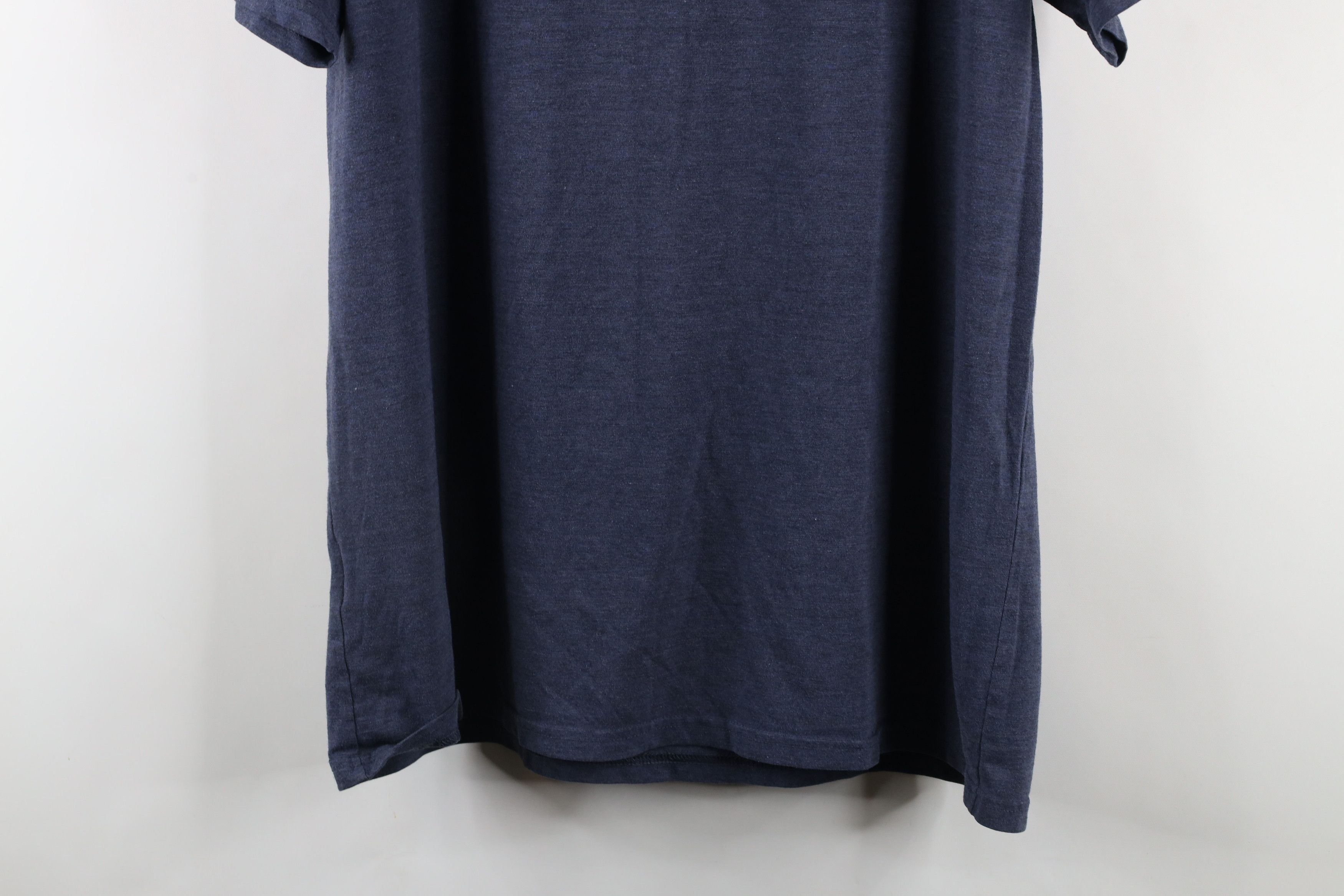 Under Armour × Vintage Under Armour Notre Dame University Football T-Shirt Blue Size US XL / EU 56 / 4 - 14 Thumbnail