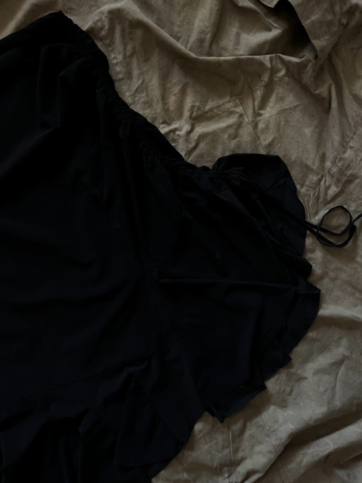 Marithe + Francois Girbaud Marithé + François Girbaud Black Asymmetric Drawstring Skirt Size 32" / US 10 / IT 46 - 2 Thumbnail