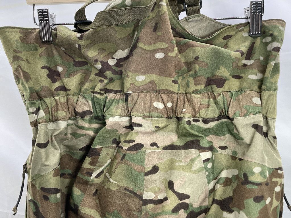 Arc'teryx ARCTERYX LEAF Alpha Gen 2 Multicam Gore Tex Pro Bib Pant Size US 32 / EU 48 - 15 Thumbnail