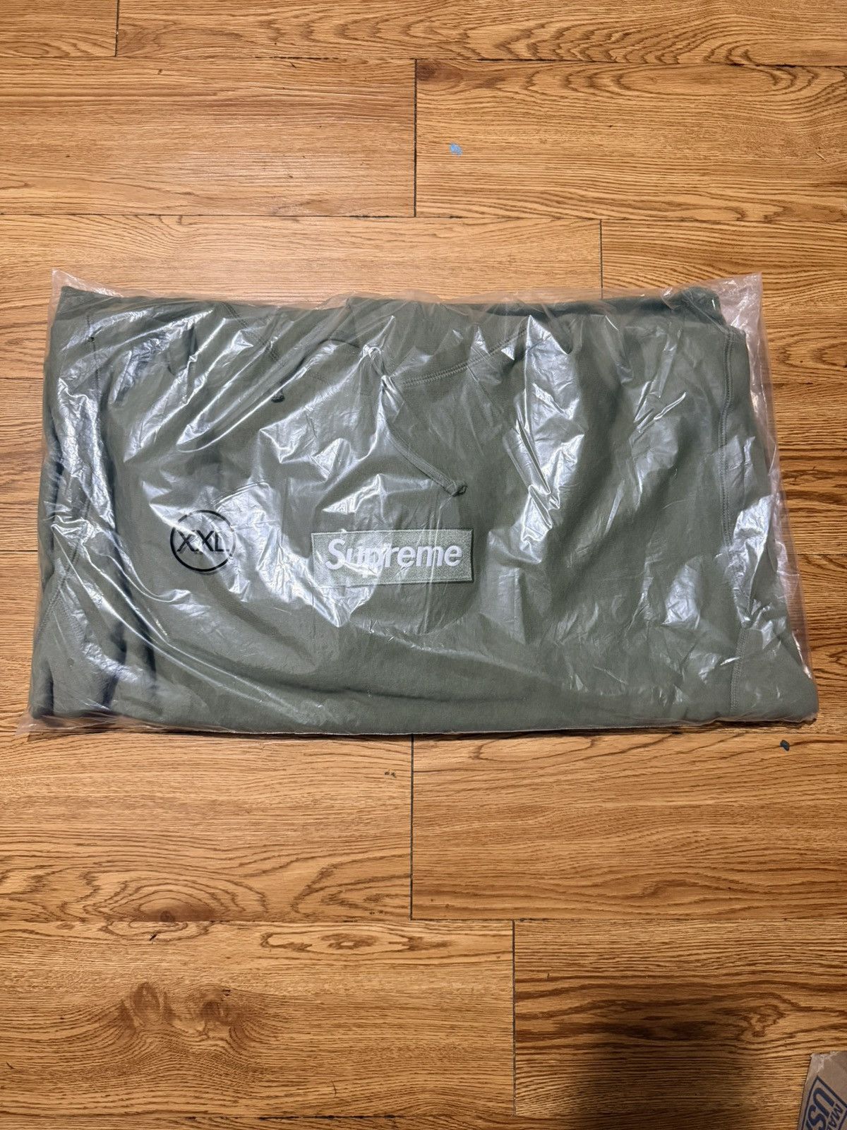 Supreme Box Logo Hooded Sweatshirt (FW25) Olive size XXL