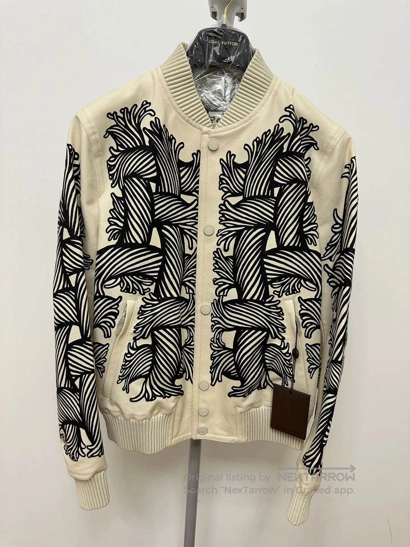 Louis Vuitton Louis Vuitton Christopher Nemeth Collaboration Jacket. Size US S / EU 44-46 / 1 - 1 Thumbnail
