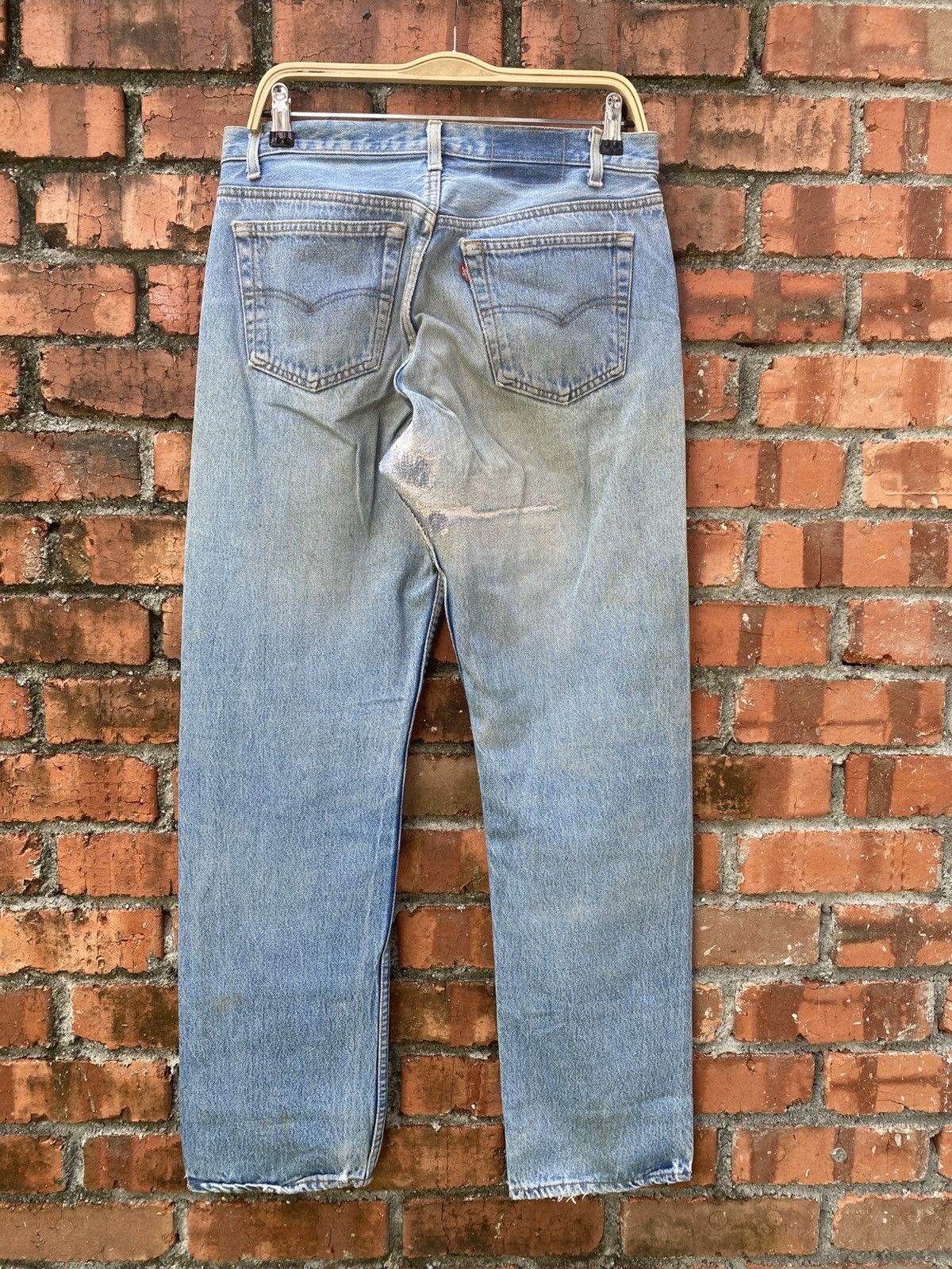 Levi's Vintage Clothing W33x31.5 Vintage levi's 501 repaired distressed made in USA Size US 33 - 2 Thumbnail