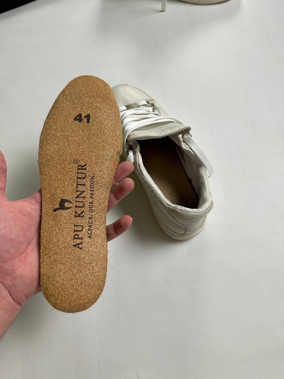 Balenciaga Balenciaga Arena Cracked Opium Leather Opium White Shoes Size US 7.5 / EU 40-41 - 12 Thumbnail