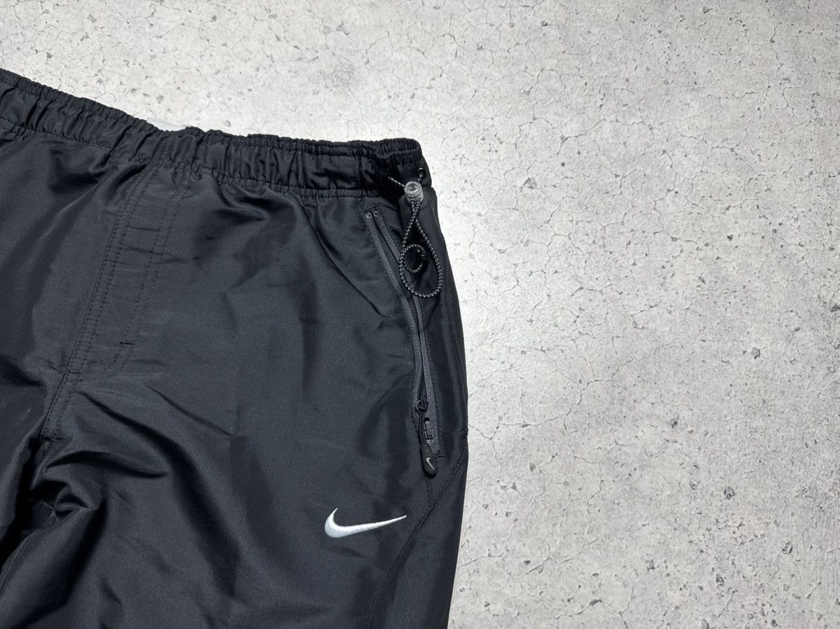 Nike Nike Vintage Nylon Baggy Track Pants Black Swoosh Drill Size US 30 / EU 46 - 3 Thumbnail
